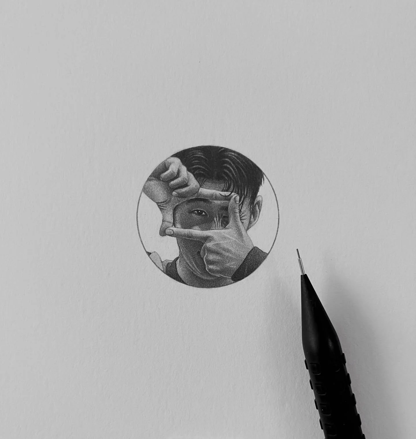 THE TINY LITTLE ONE, &ldquo;Heungmin Son, #7 of the Los Angeles FC&rdquo;

쏘니 ⚽️⚡️

@hm_son7
@lafc

#heungminson #sonheungmin #sonny #son7 #sonaldo #sonsational #lafc #mls #tottenham #doodle #tinydrawing #littledrawing #tinylittleone #originalartwork