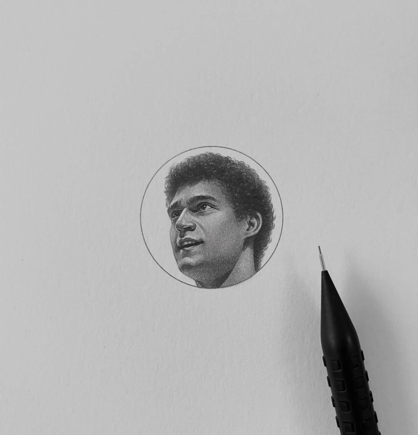 THE TINY LITTLE ONE, &ldquo;Brook Lopez_ #11 of the Los Angeles Clippers&rdquo;

브룩 로페즈 ⛰️💦

@laclippers

#brooklopez #splashmountain #clippers #clippernation #losangelesclippers #nba #nbaplayer #nbaprobasketball #doodle #tinydrawing #littledrawing 
