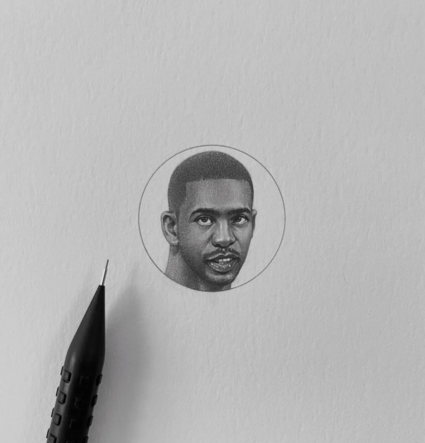 THE TINY LITTLE ONE, &ldquo;Chris Paul_ #3 of the Los Angeles Clippers&rdquo;

폴신 🏀

@cp3
@laclippers

#chrispaul #cp3 #thepointgod #lobcity #clippers #clippernation #losangelesclippers #nba #nbaplayer #nbaprobasketball #doodle #tinydrawing #littled