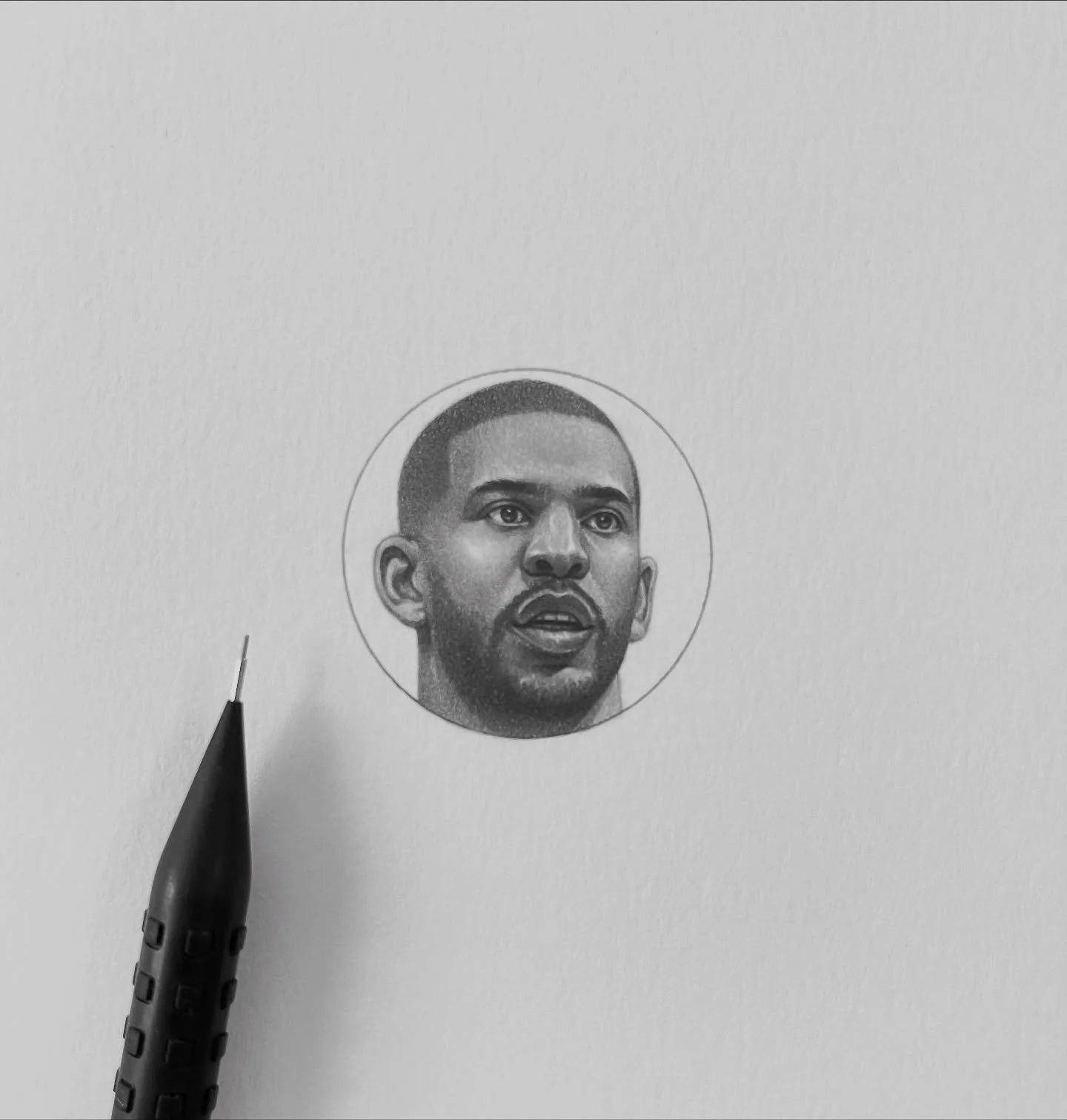 THE TINY LITTLE ONE, &ldquo;Chris Paul_ #3 of the Los Angeles Clippers&rdquo;

폴신 🏀

@cp3
@laclippers

#chrispaul #cp3 #thepointgod #lobcity #clippers #clippernation #losangelesclippers #nba #nbaplayer #nbaprobasketball #doodle #tinydrawing #littled