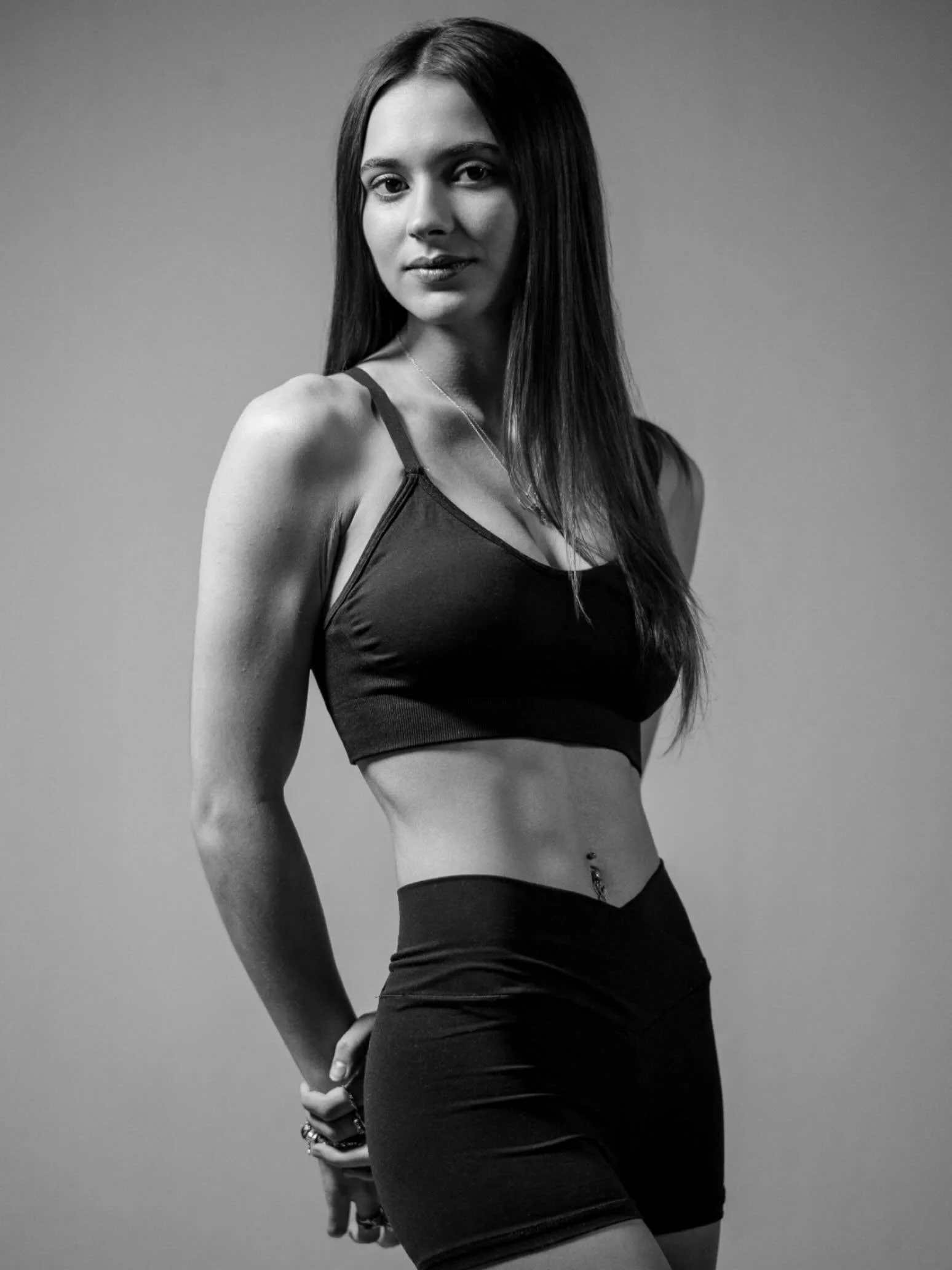 Nikon z50 with the Viltrox 75mm f/1.2 and the Zhiyun Molus X100 

#nikonz50 #viltrox75mmf12 #zhiyunmolusx100