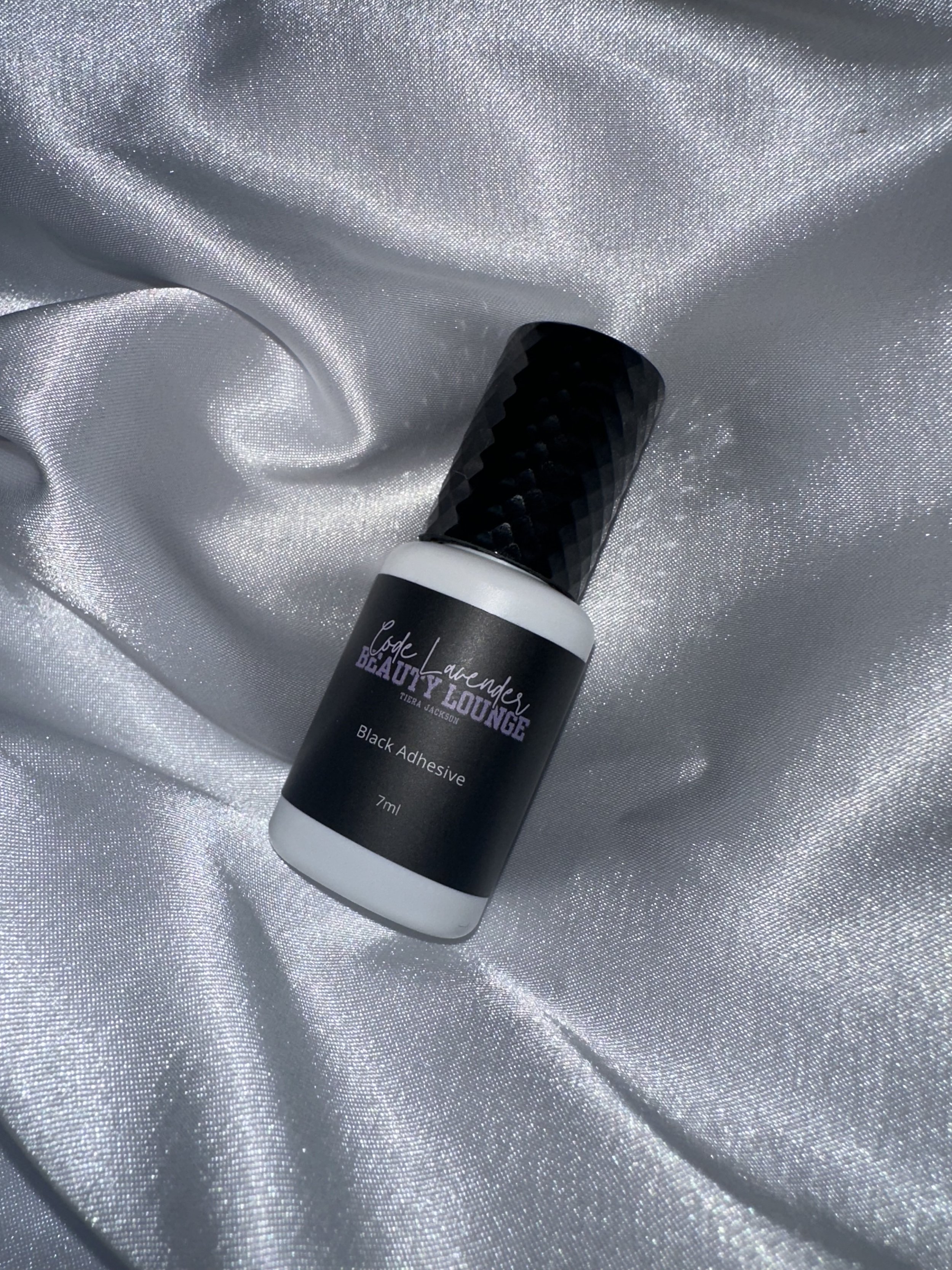 Black Adhesive (0.5 sec.)