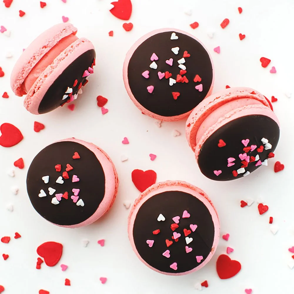 ValentineMacaron-ChocolateStrawberry.jpg