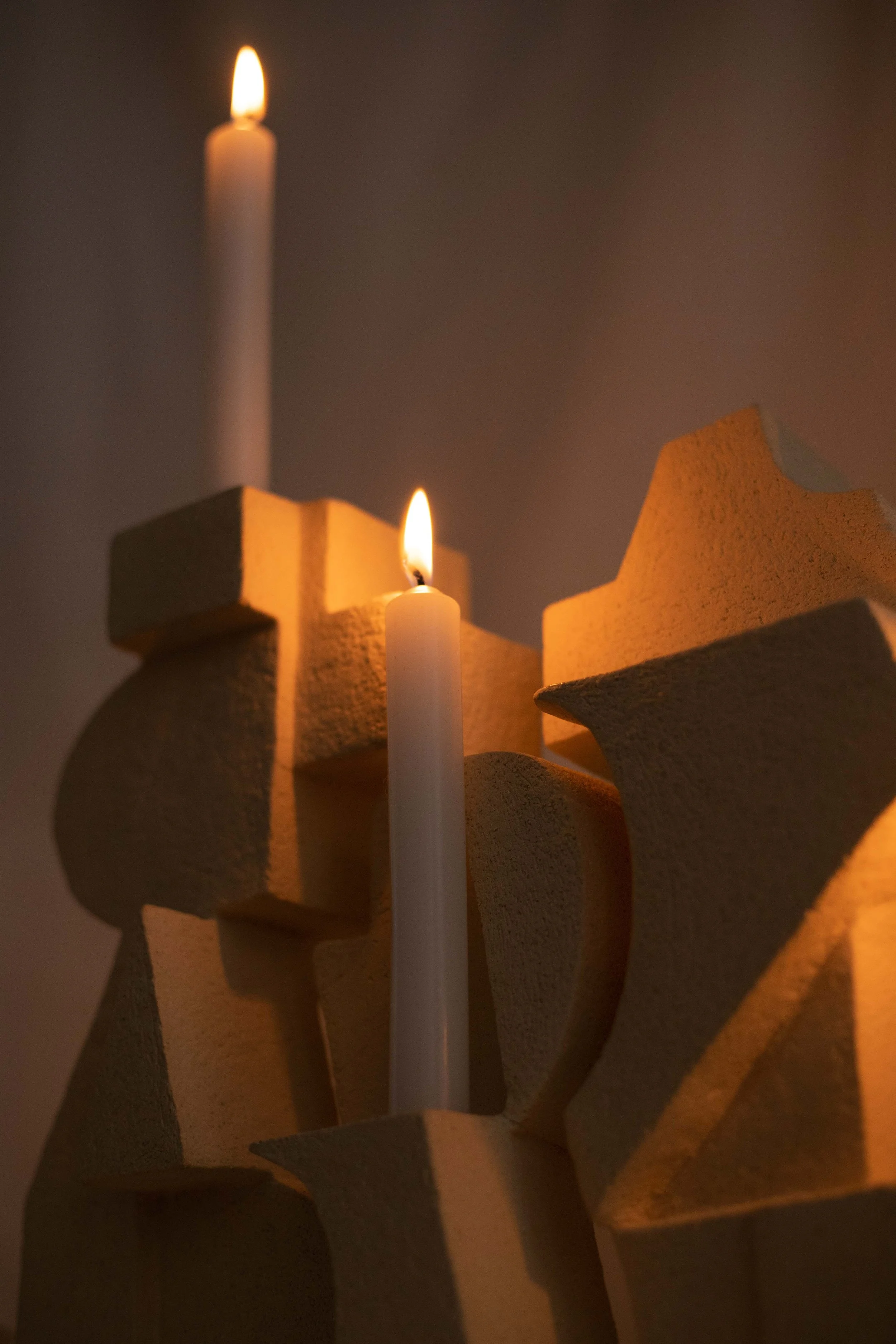 Exposition bougeoirs Paris – Anne Sirot curatrice – sculptures Caroline Desile