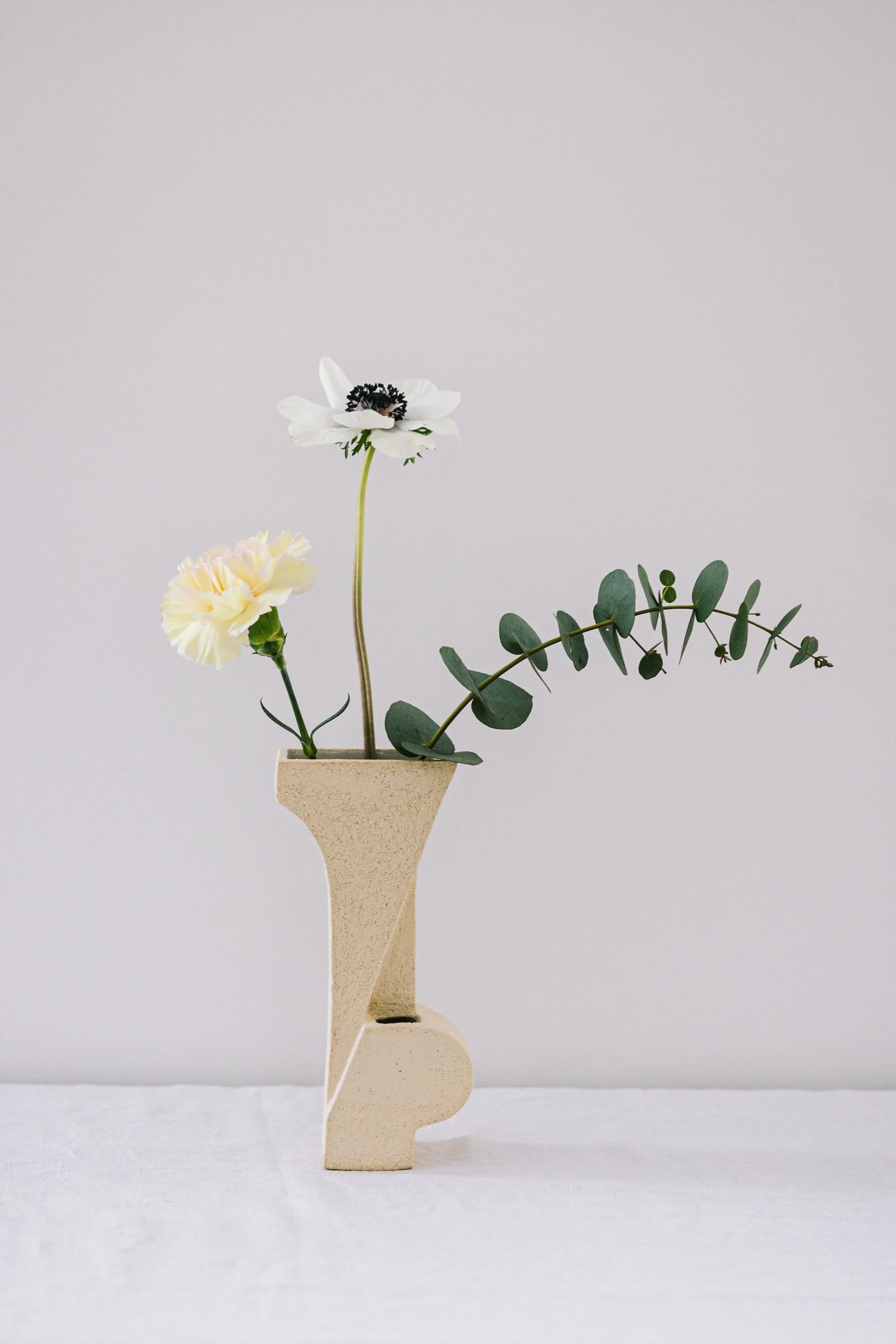 Bas-relief – art céramique –sculpture stone quarry – Caroline Desile