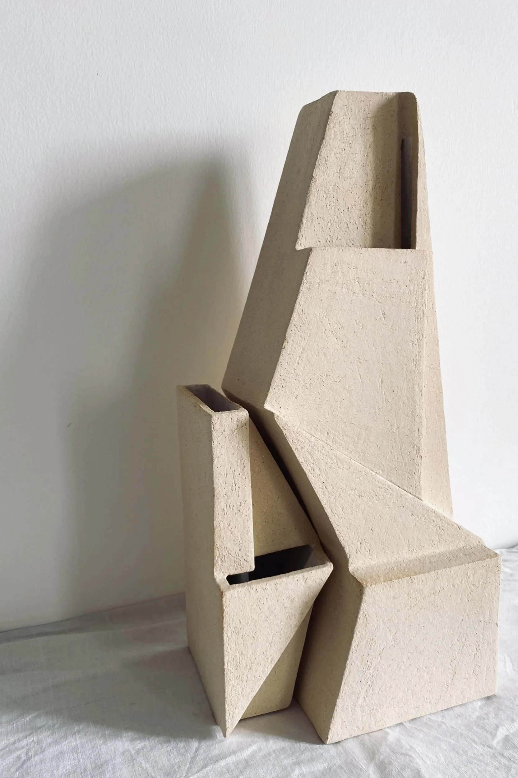 Sculpture en grès – Caroline Desile – série Origami