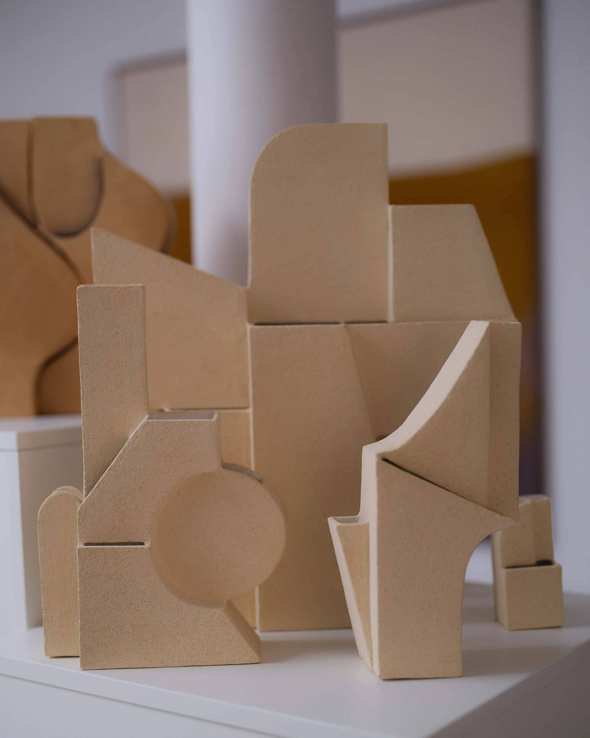 Fragments of Territory – exposition art peinture sculpture – Anais Vindel & Caroline Desile – Zone Trois Galerie