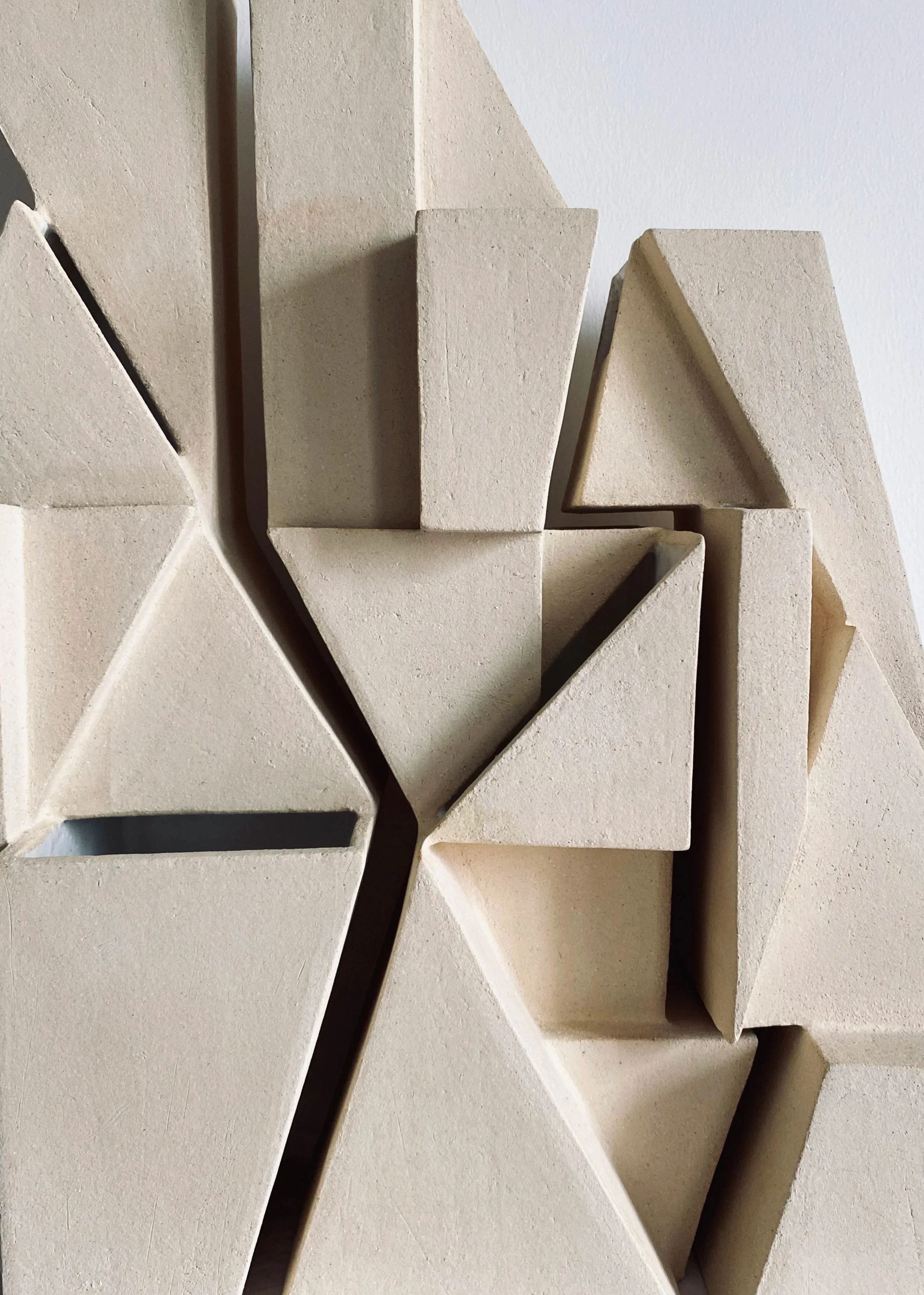 Sculpture en grès – Caroline Desile – série origami