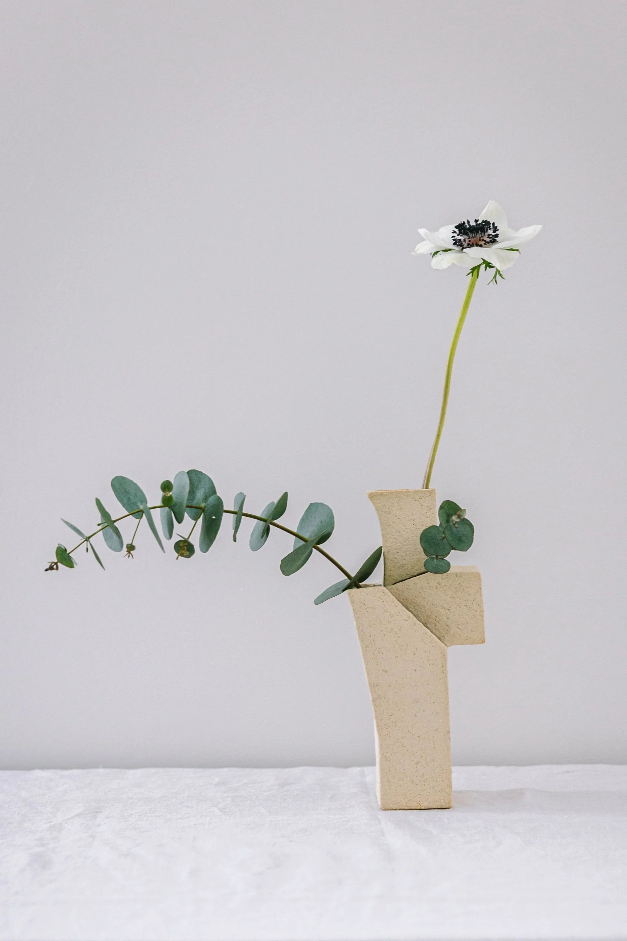 Bas-relief – art céramique –sculpture stone quarry – Caroline Desile