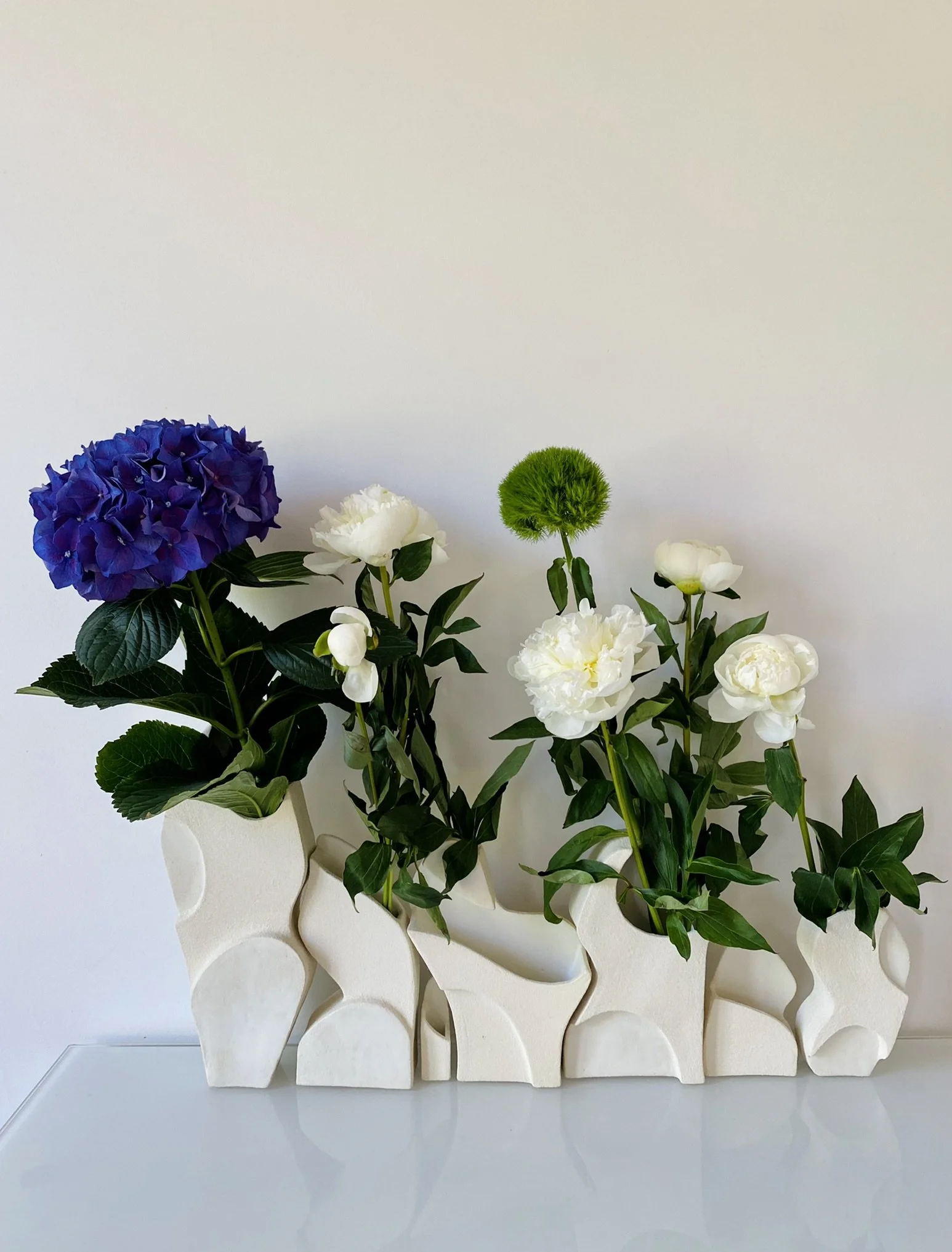 Bas-relief – art céramique –sculpture hill – Caroline Desile