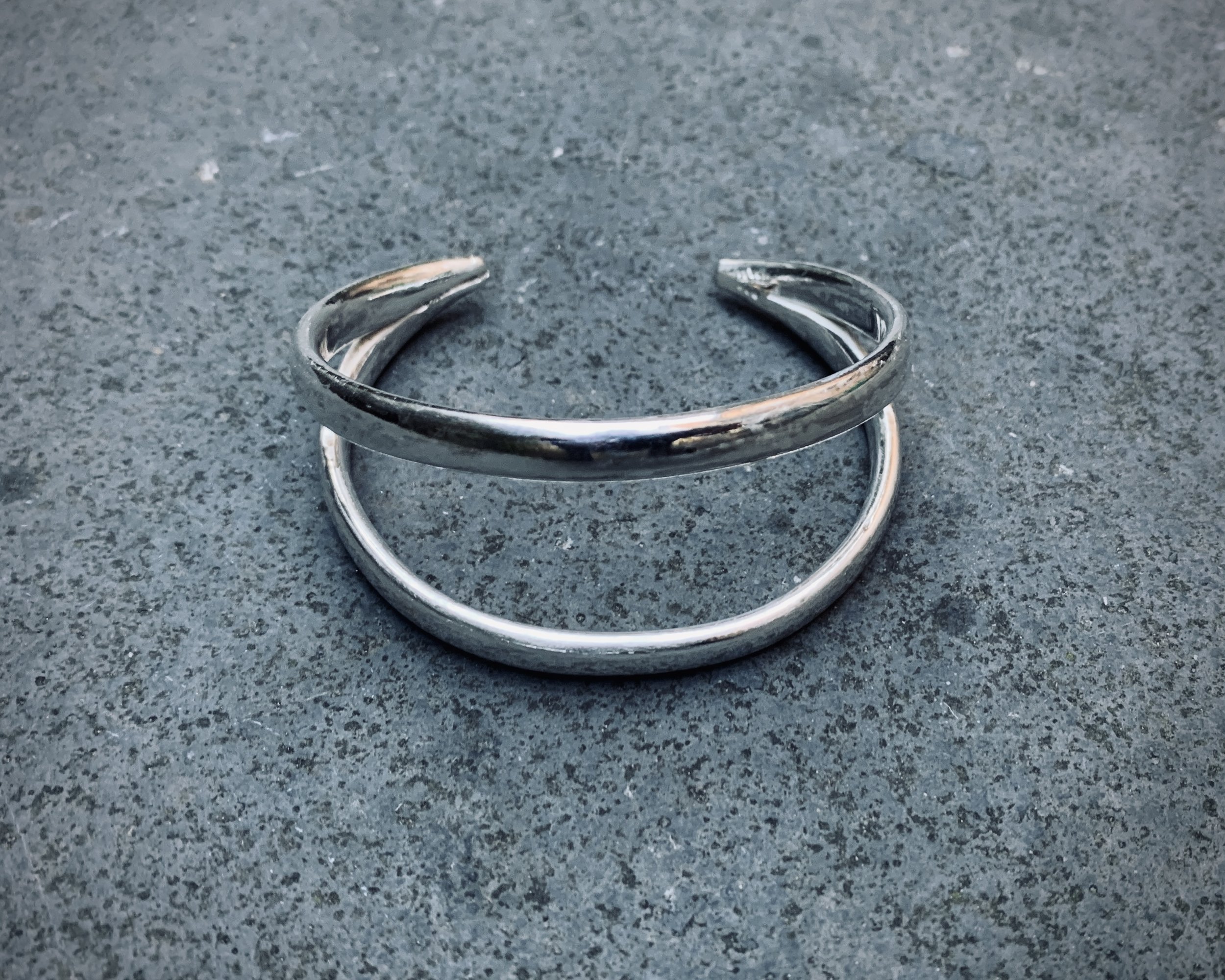 Double silver cuff