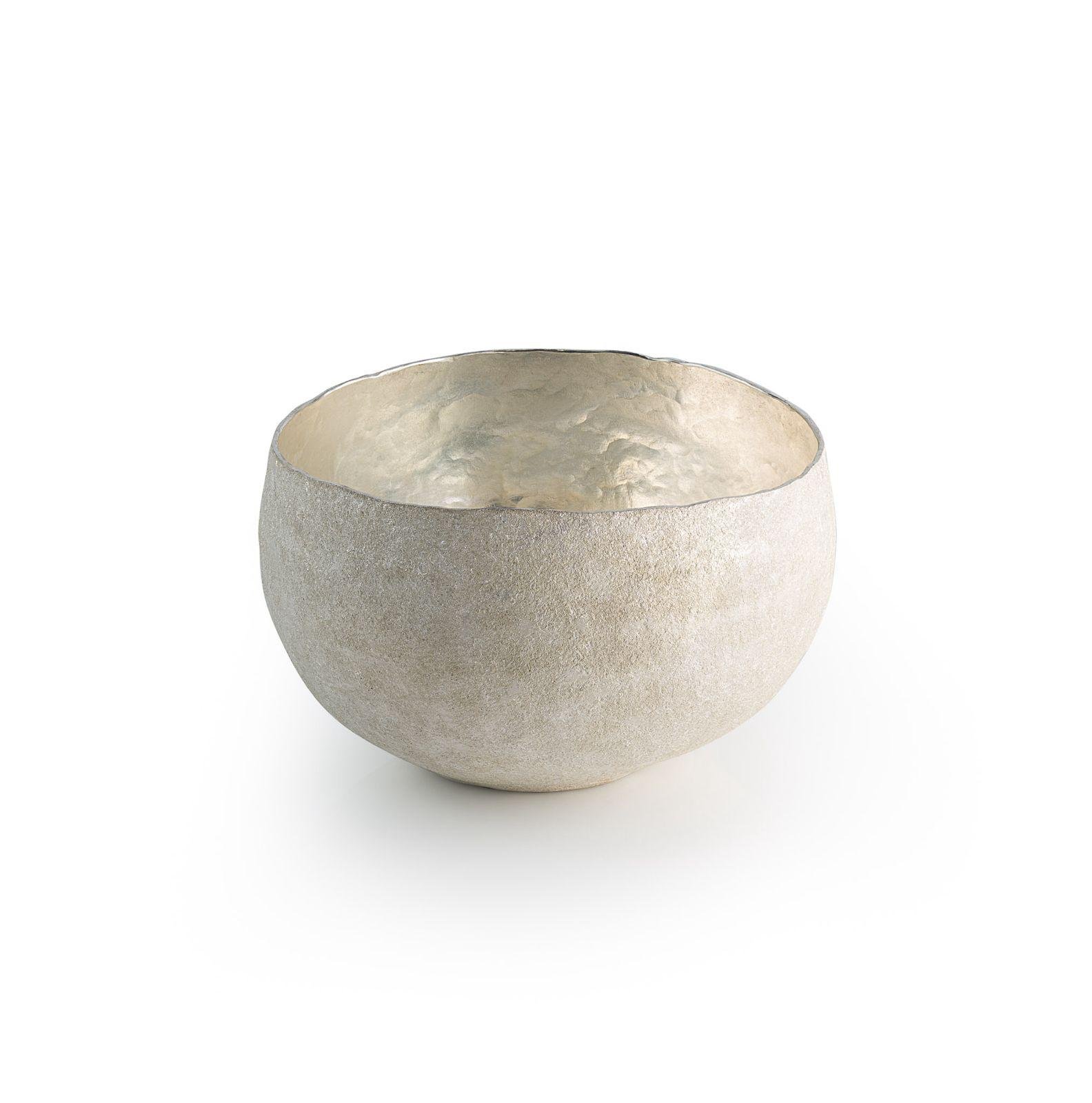 Fine silver round stone bowl