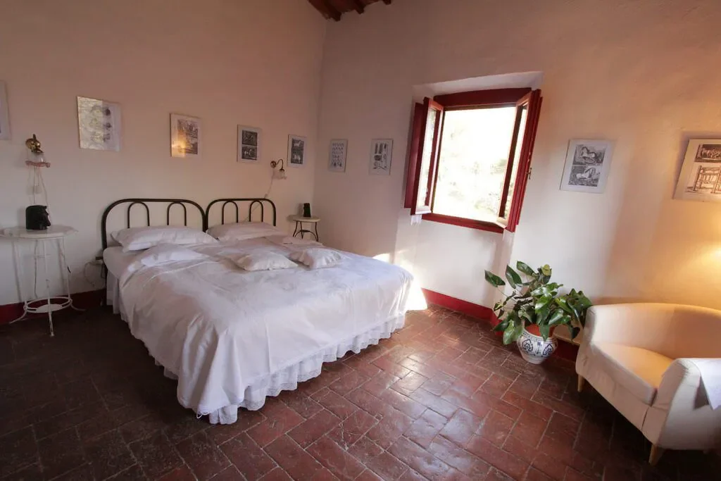 Pozzo Room (the most luminous with Mediterranean lights)