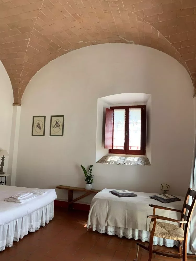 Volta Room (has its small private outside space, can accommodate 3 people)