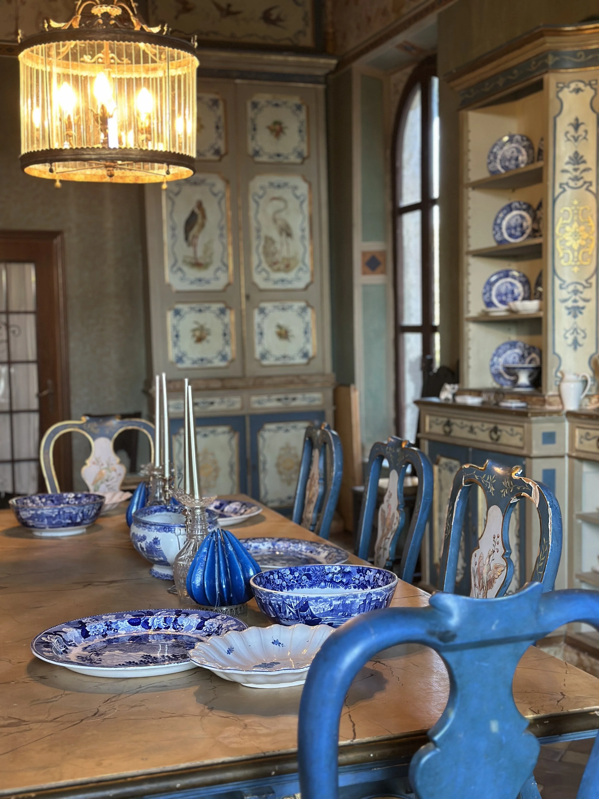 dining room castle lazio.jpg