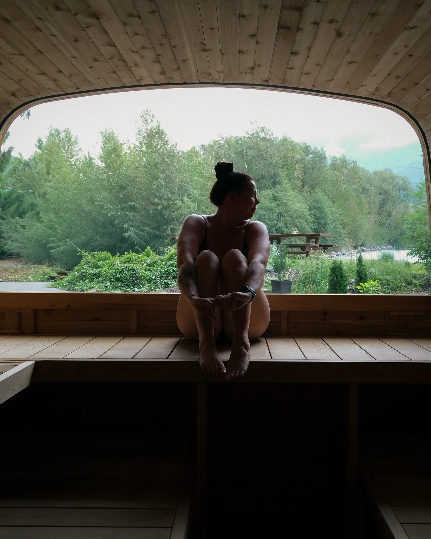 I’ll just leave the candy on the porch - the only place I want to be in an atmospheric river 💆🏻‍♀️
#trickirtreat