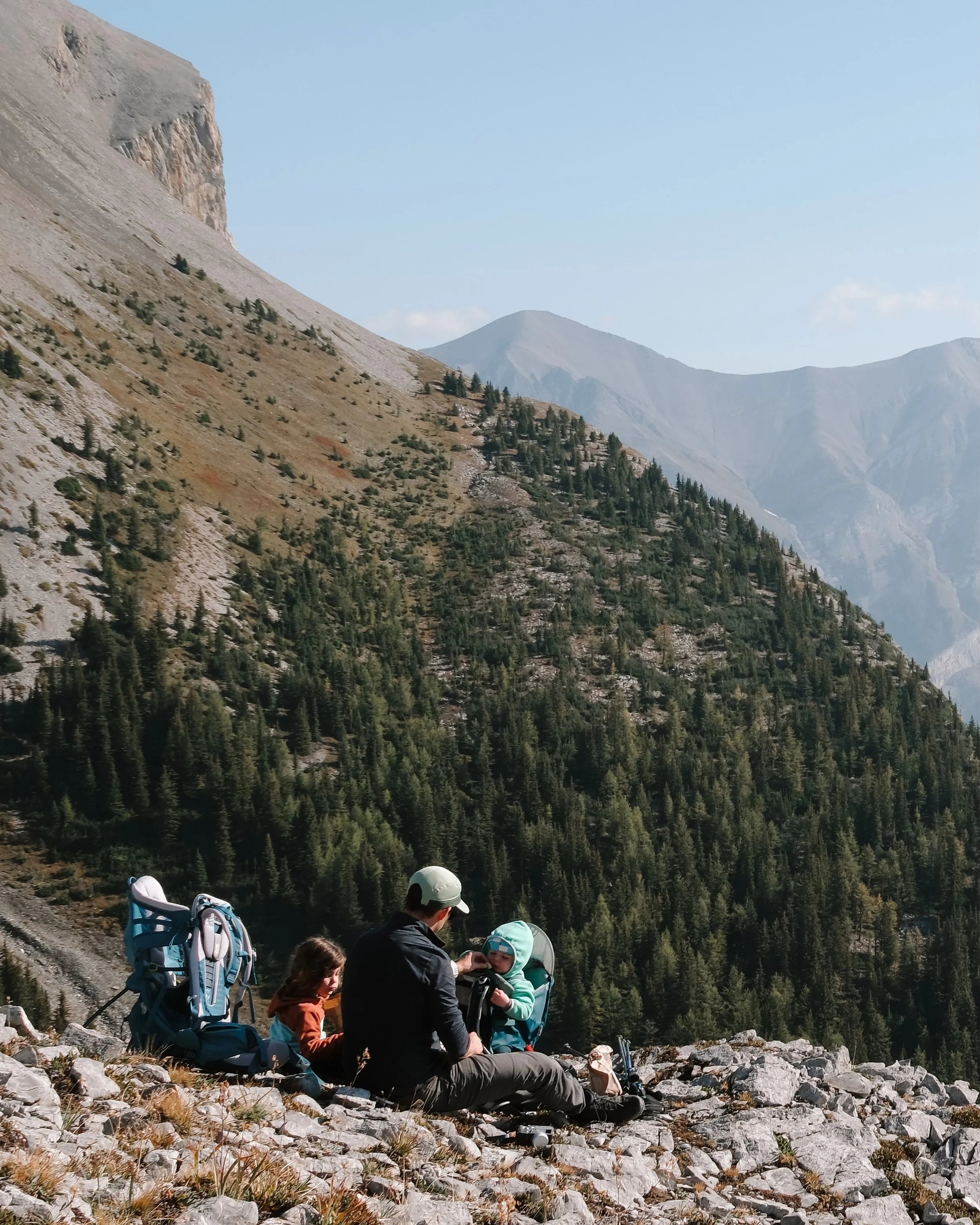 How to Get to Mount Assiniboine: Hiking vs Helicopter Access
