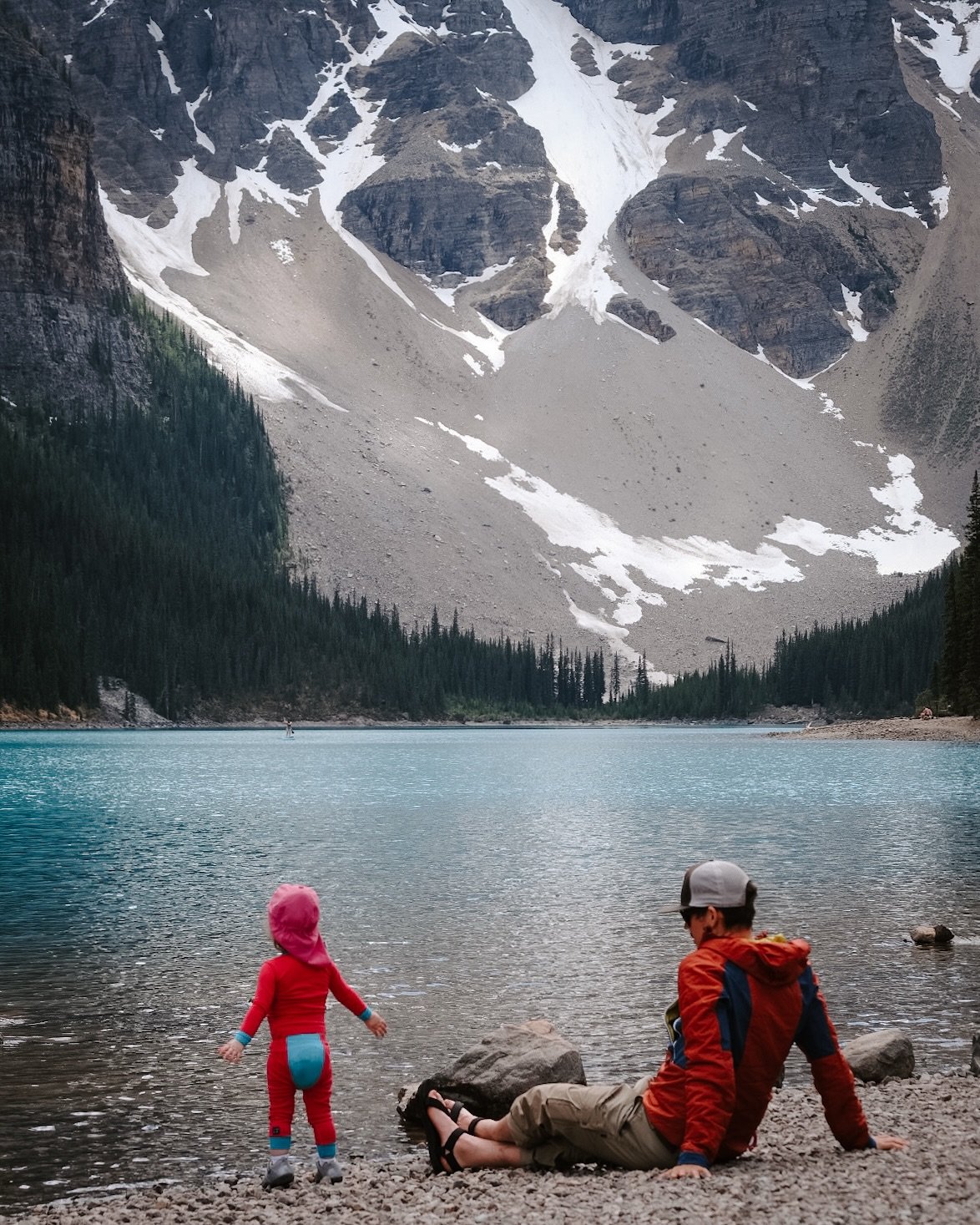 Somewhere along the way, recreating the same photo over and over again became one of my favourite parts of having kids 🥹

Same places. Same mountains. Same camera angle.

Just tiny humans getting a little bigger every year.

I love looking back at o