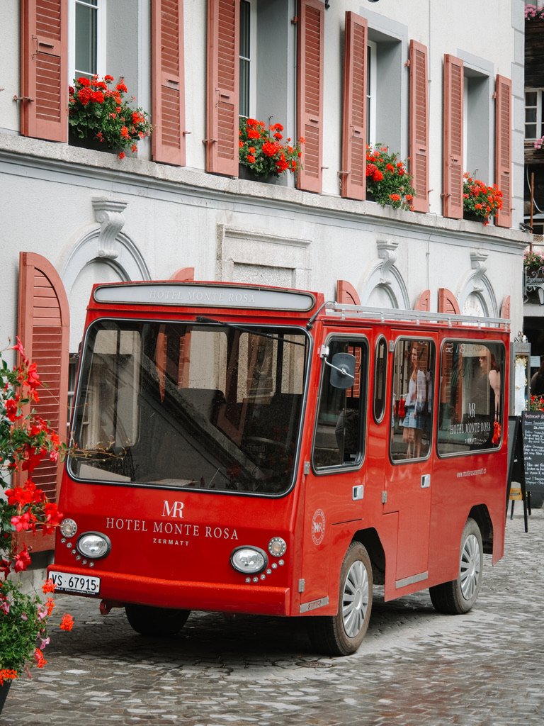 How to Get Around Switzerland Without a Car: A Complete Guide to Trains, Gondolas &amp; Public Transit