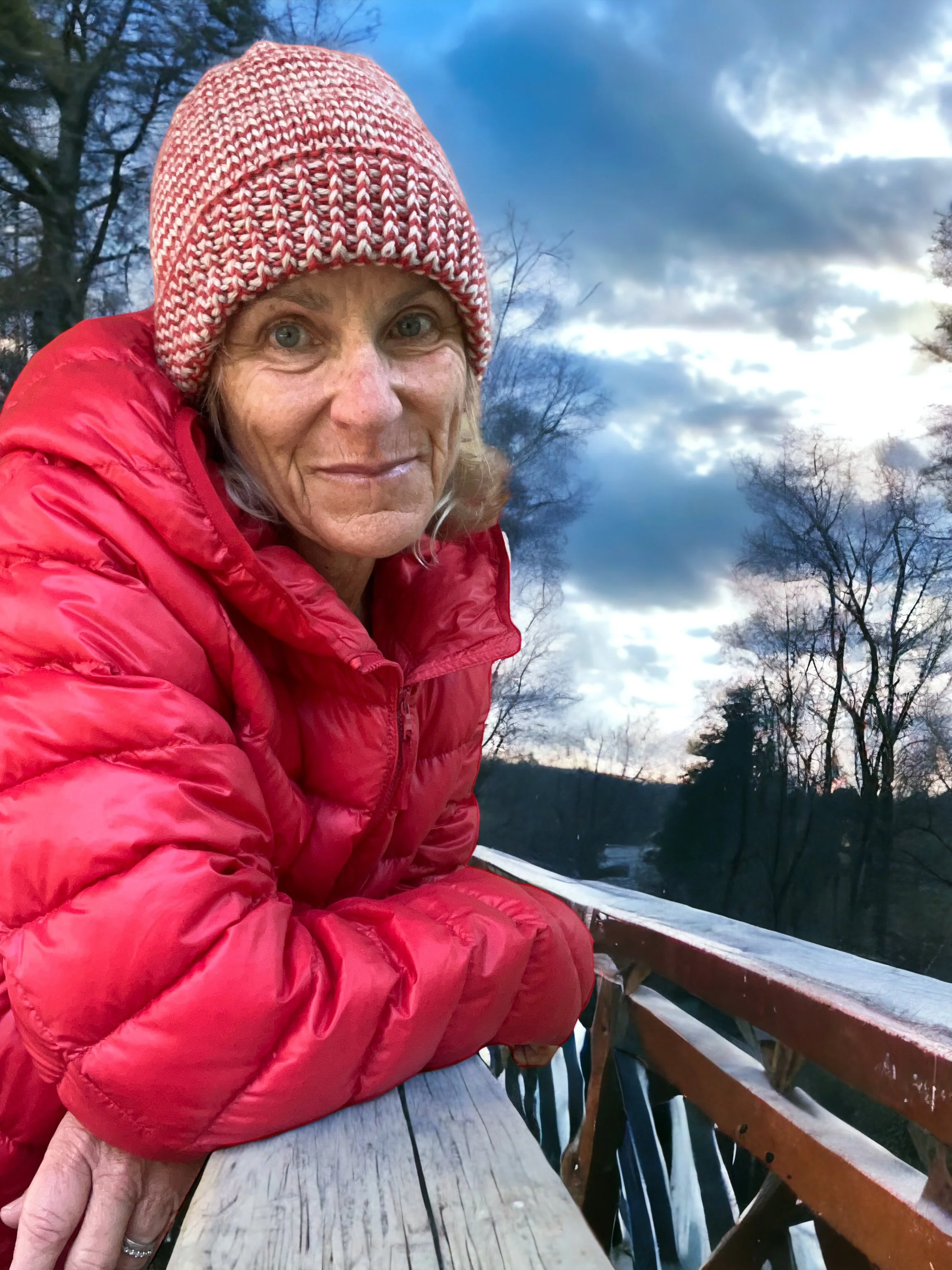 Hand knit pure merino wool beanie. Double folded fixed brim. One size. Unisex. USA, California. Marin