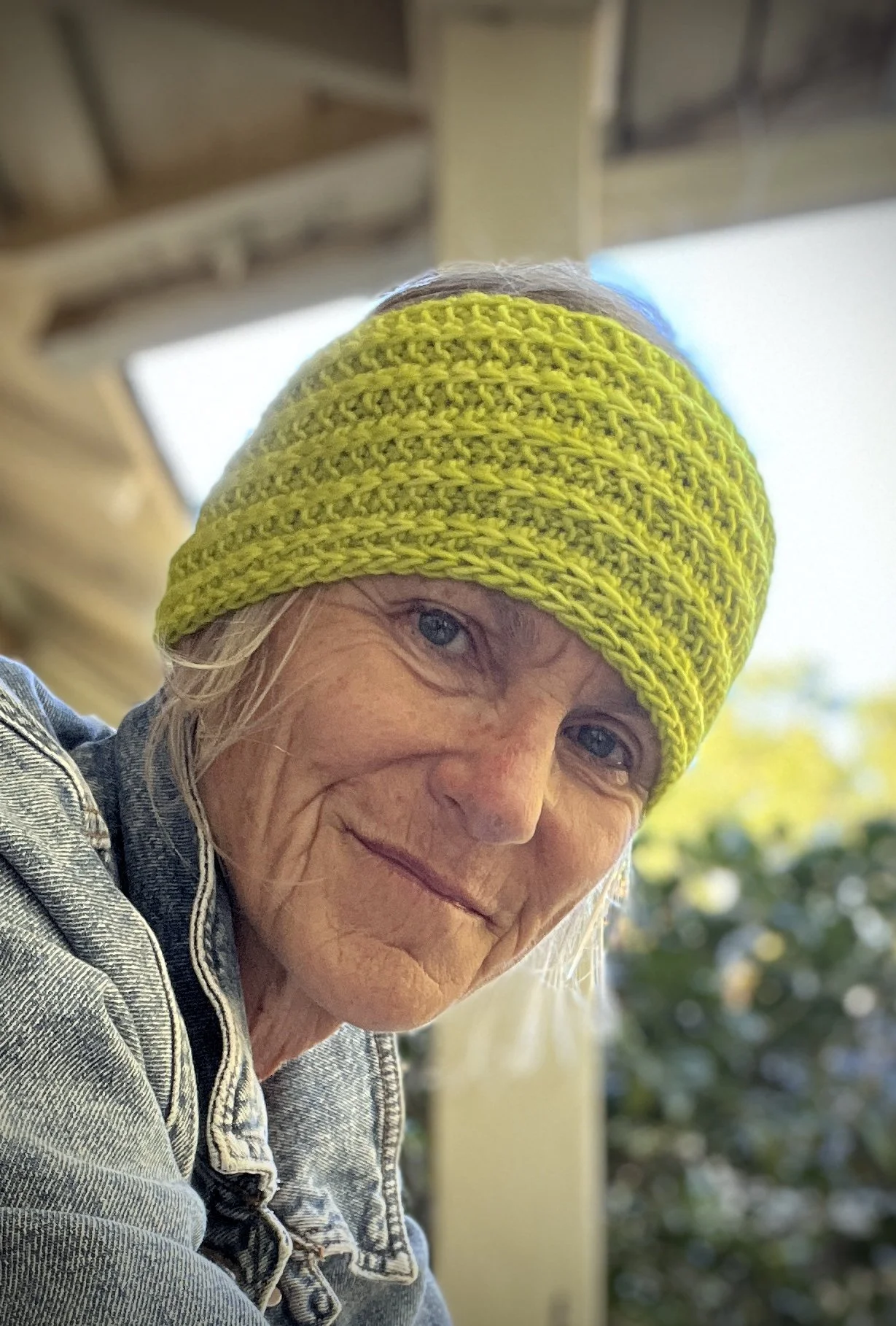 Ears Warmer: Lime green Merino Wool Headband - Hand knit in Northern California