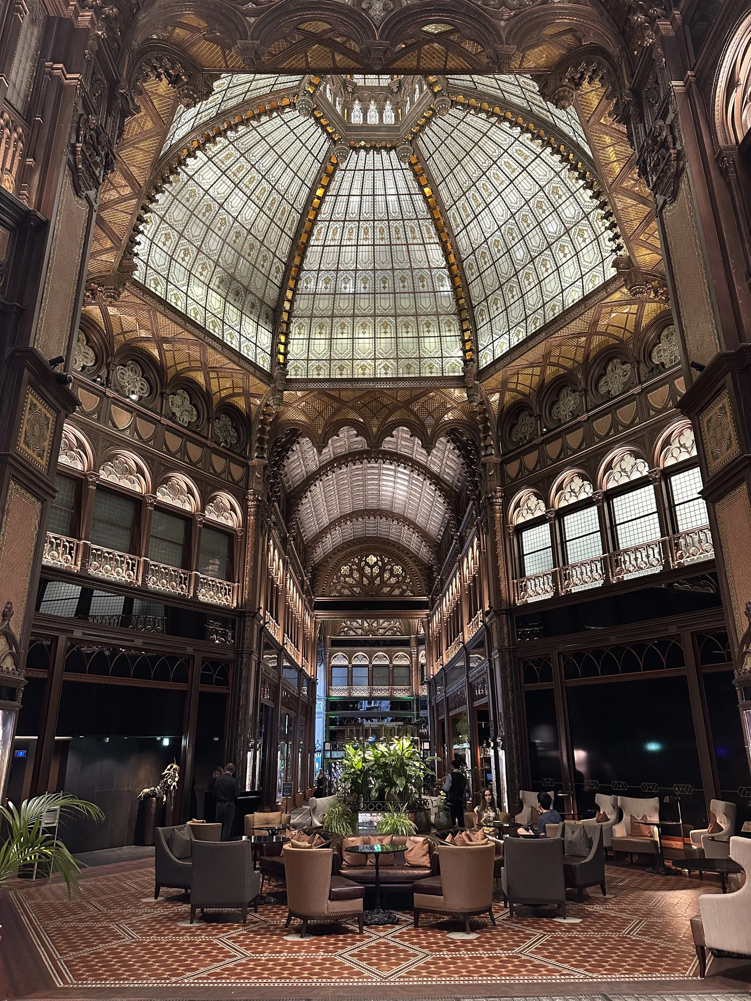 Parisi Udvar Hotel Budapest (Hyatt) Lobby
