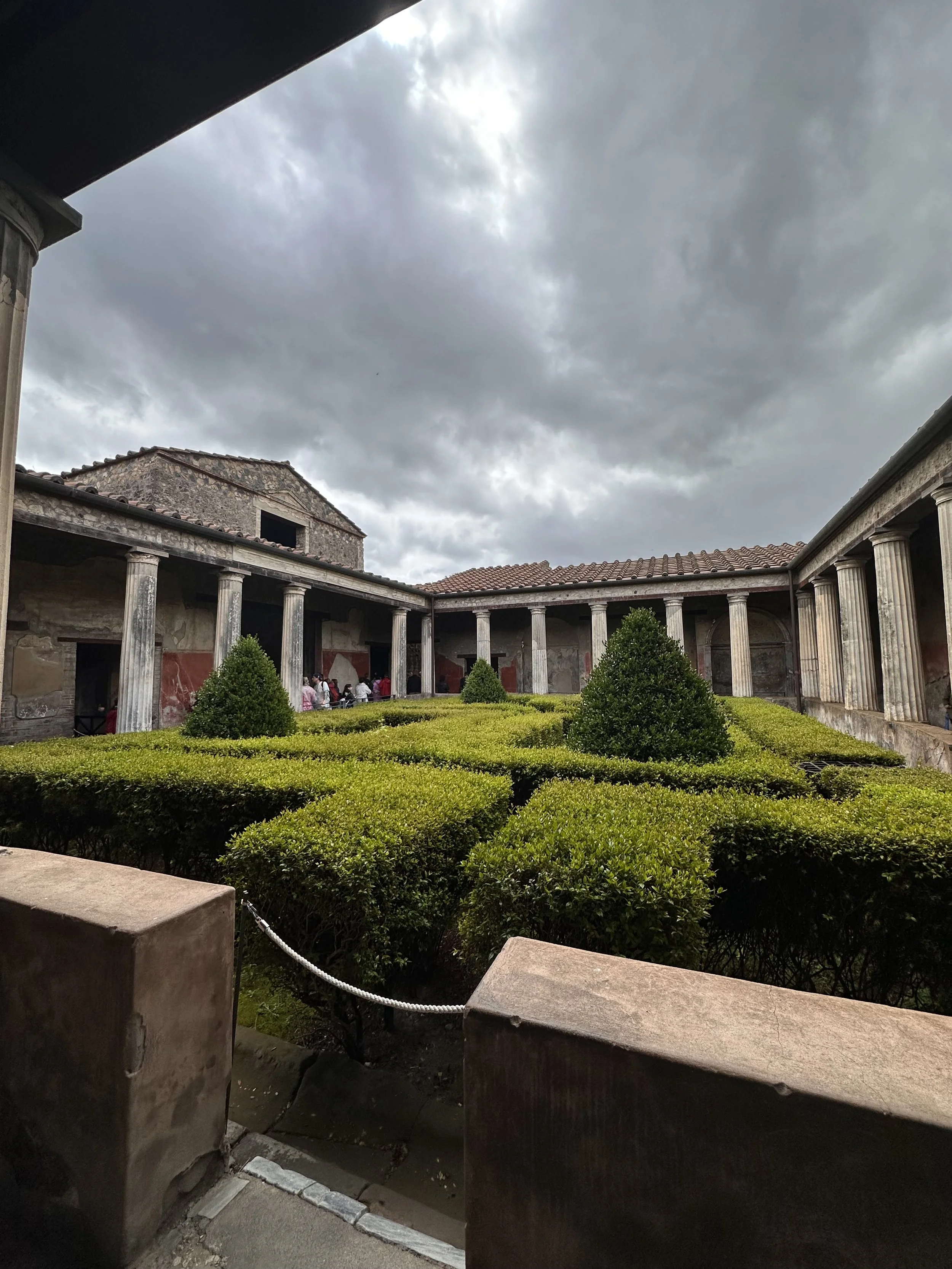 Pompeii Garden