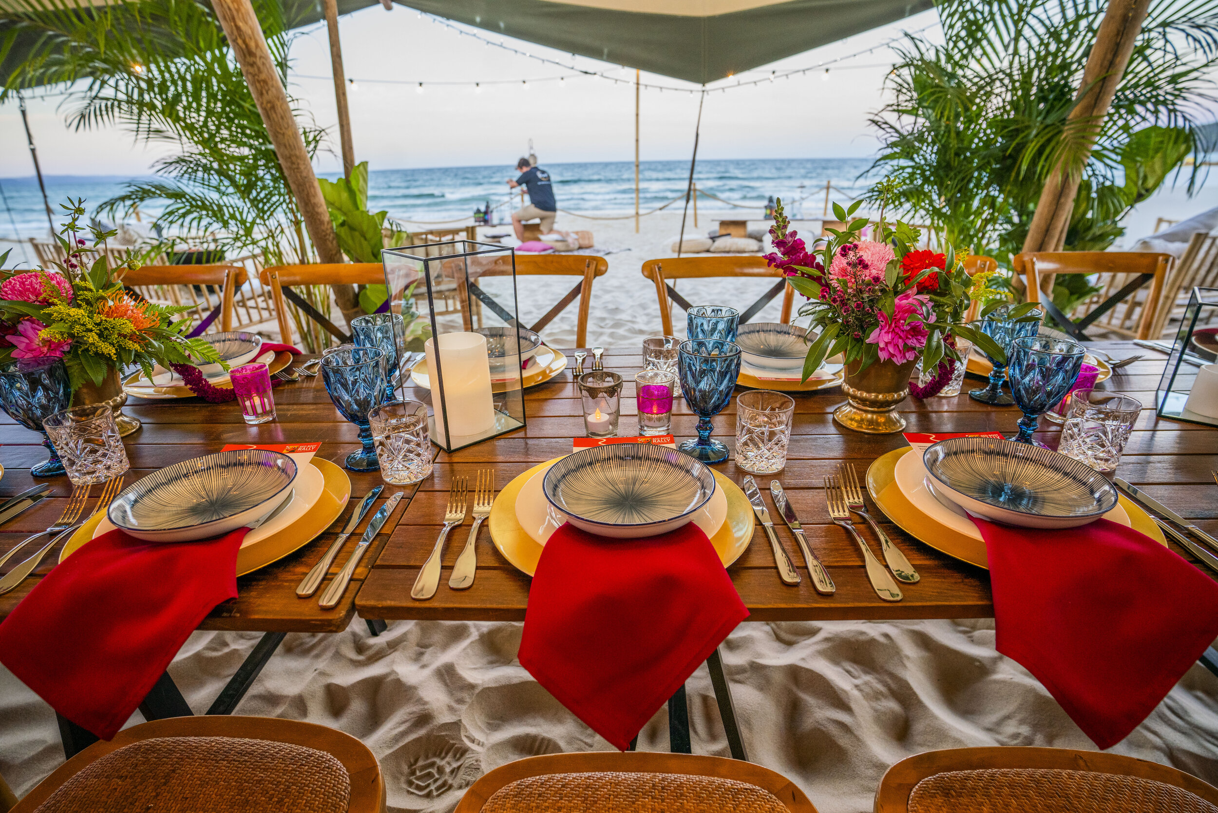 Barefoot Beach Charity Gala Table Setting