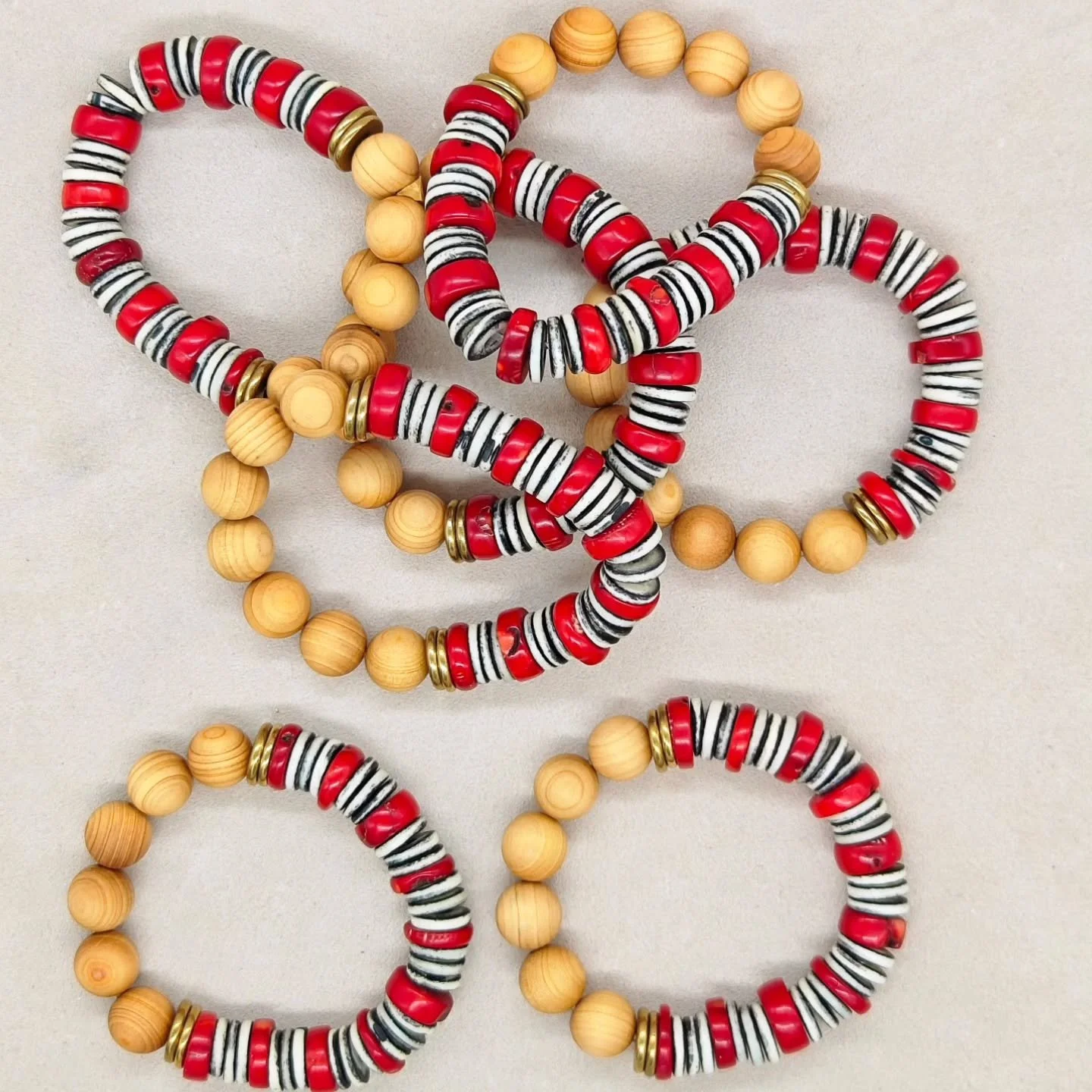 New* Coral

Red season is coming 🎊🏮
.
.
 
#cny2026 #BohoChic #red #corals