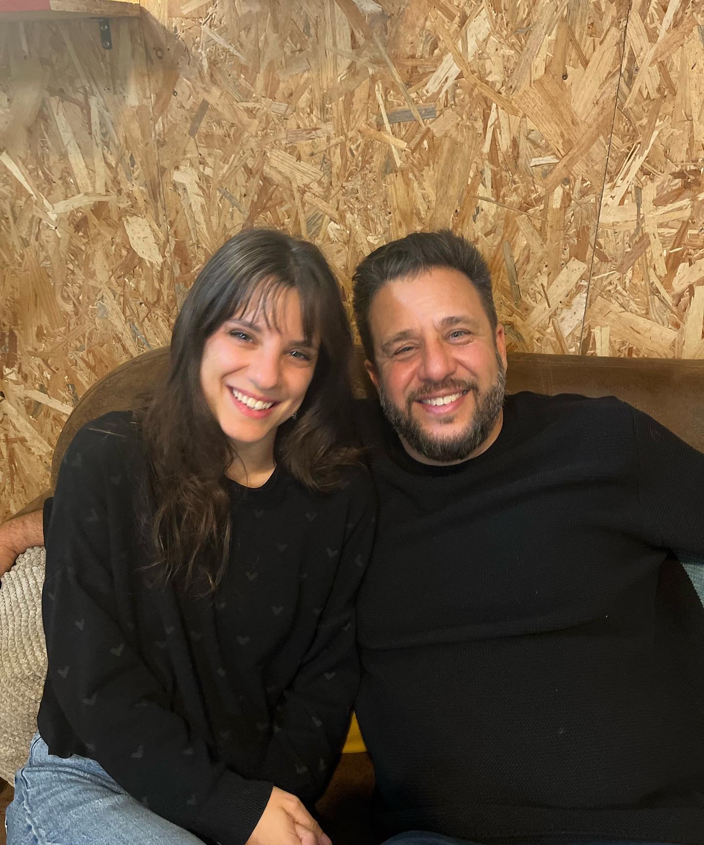 Mon privil&egrave;ge, c&rsquo;est d&rsquo;avoir un p&egrave;re qui entre dans l&rsquo;ar&egrave;ne ❤️

Tu parles souvent de responsabilit&eacute;, et je crois que c&rsquo;est l&rsquo;une des vertus que tu porte le mieux. Pourtant, je le sais, moi. M&