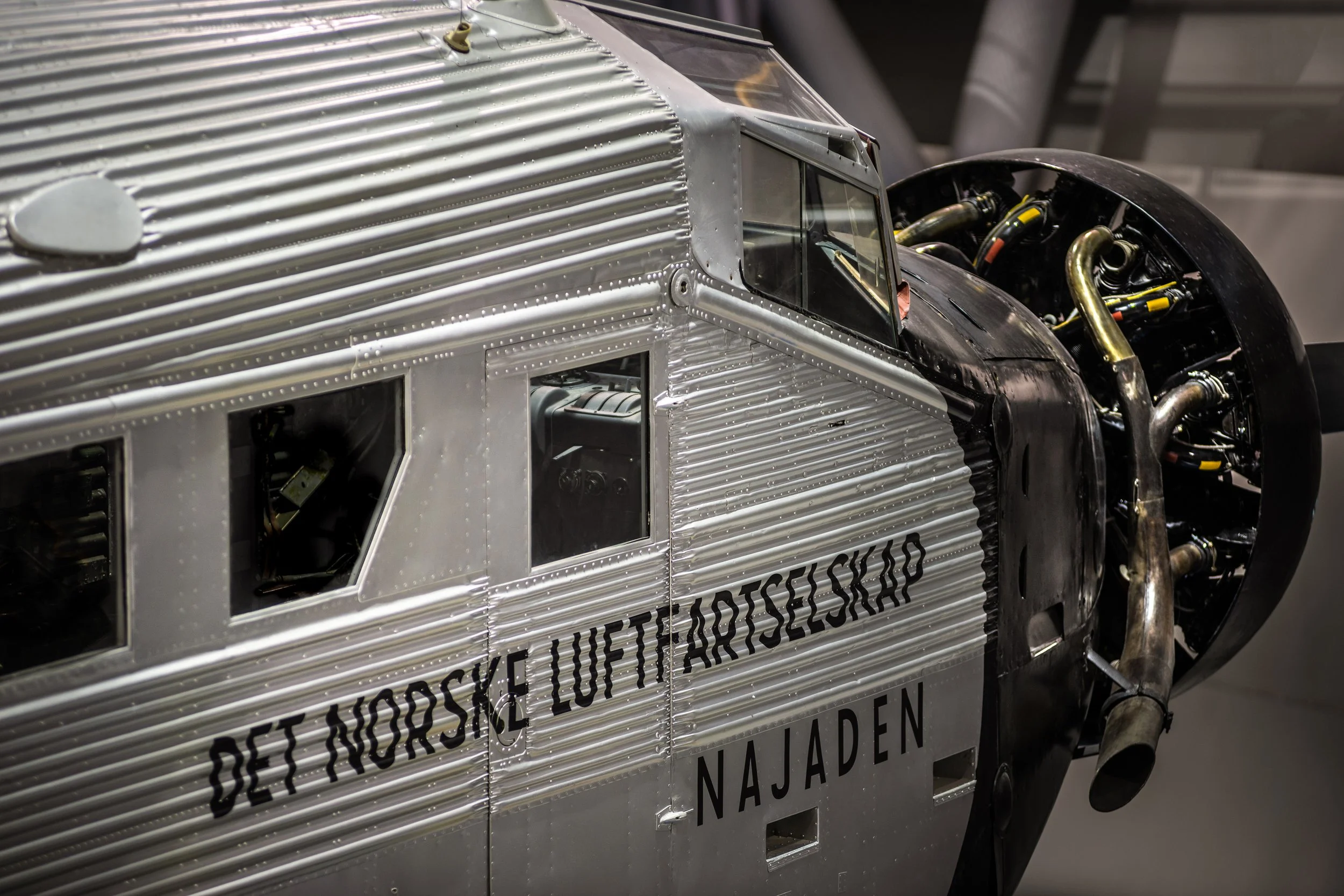 Det Norske Luftfartsselskap var Norges nasjonale flyselskap frem til 1948 og et av selskapene som fusjonerte til SAS. Museets fly er satt sammen av tre Junkers Ju, men delvis fra Najaden, som var et av de aller første. Flyet var først transportfly, m