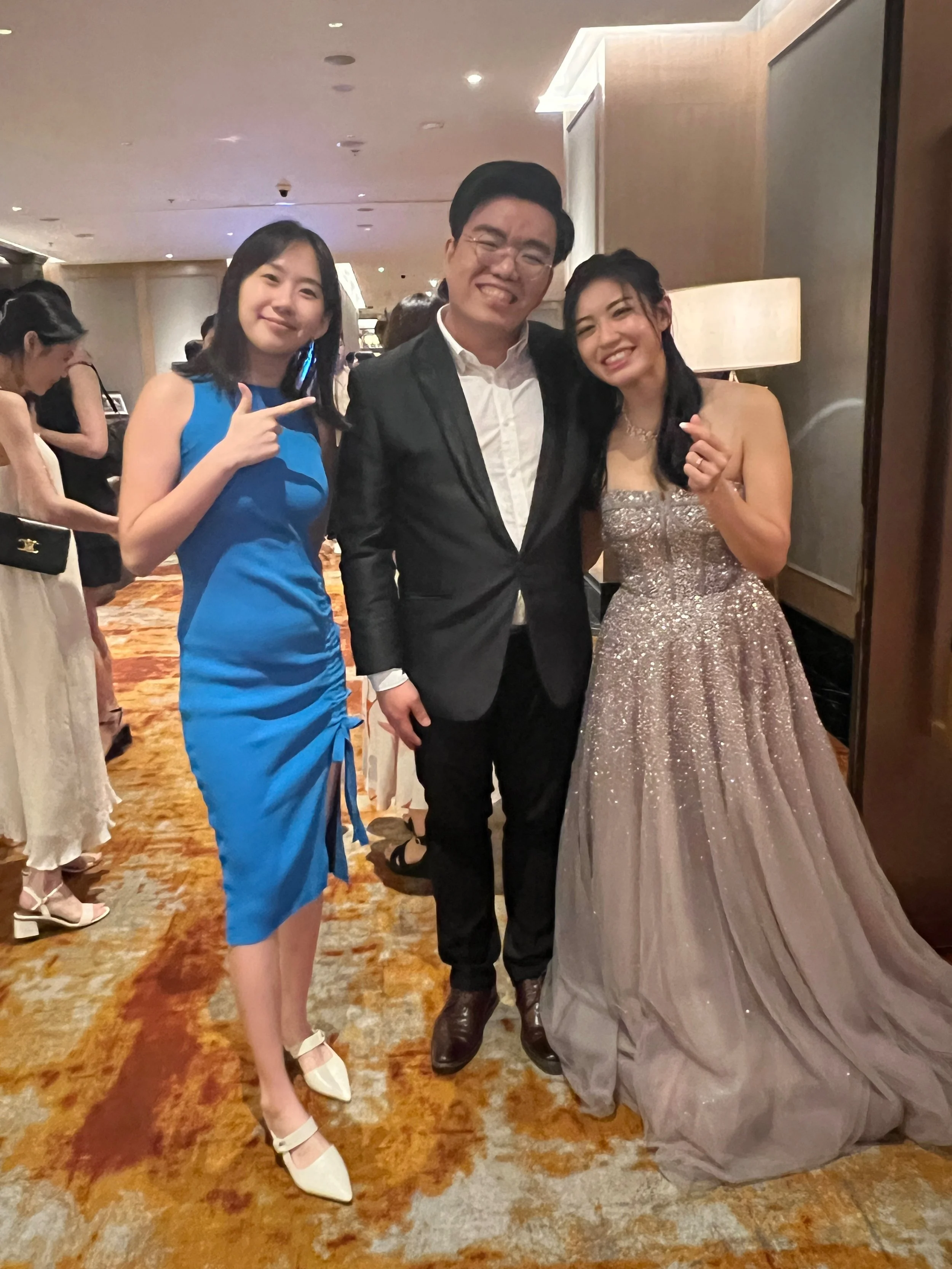 Wedding emcee mireen