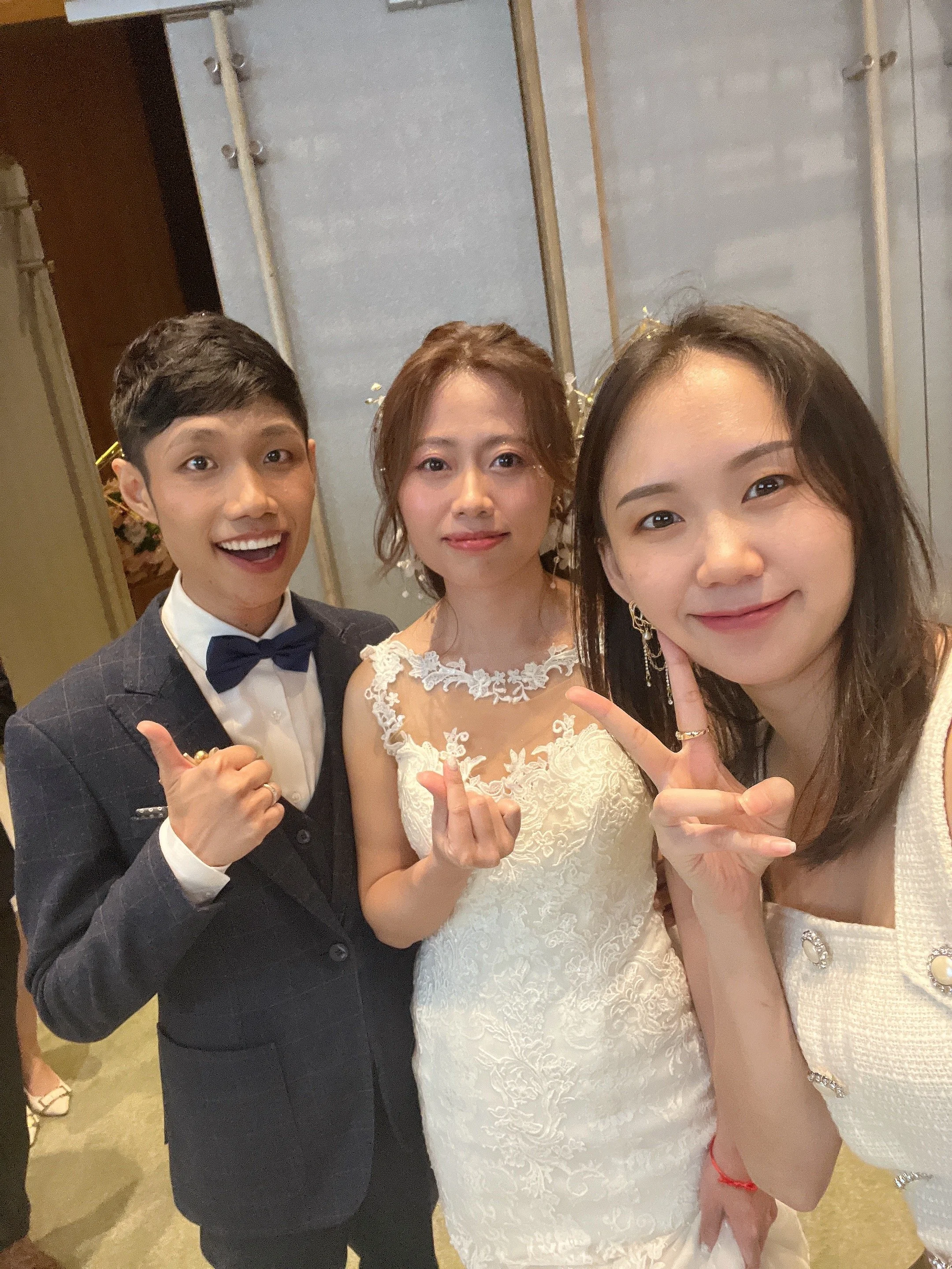 Wedding emcee mireen