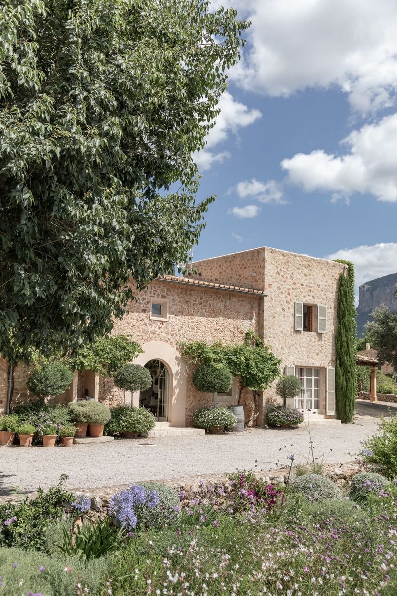 Luxury-Villa-Mallorca-Spain-Finca-es-Rafal-60.jpeg