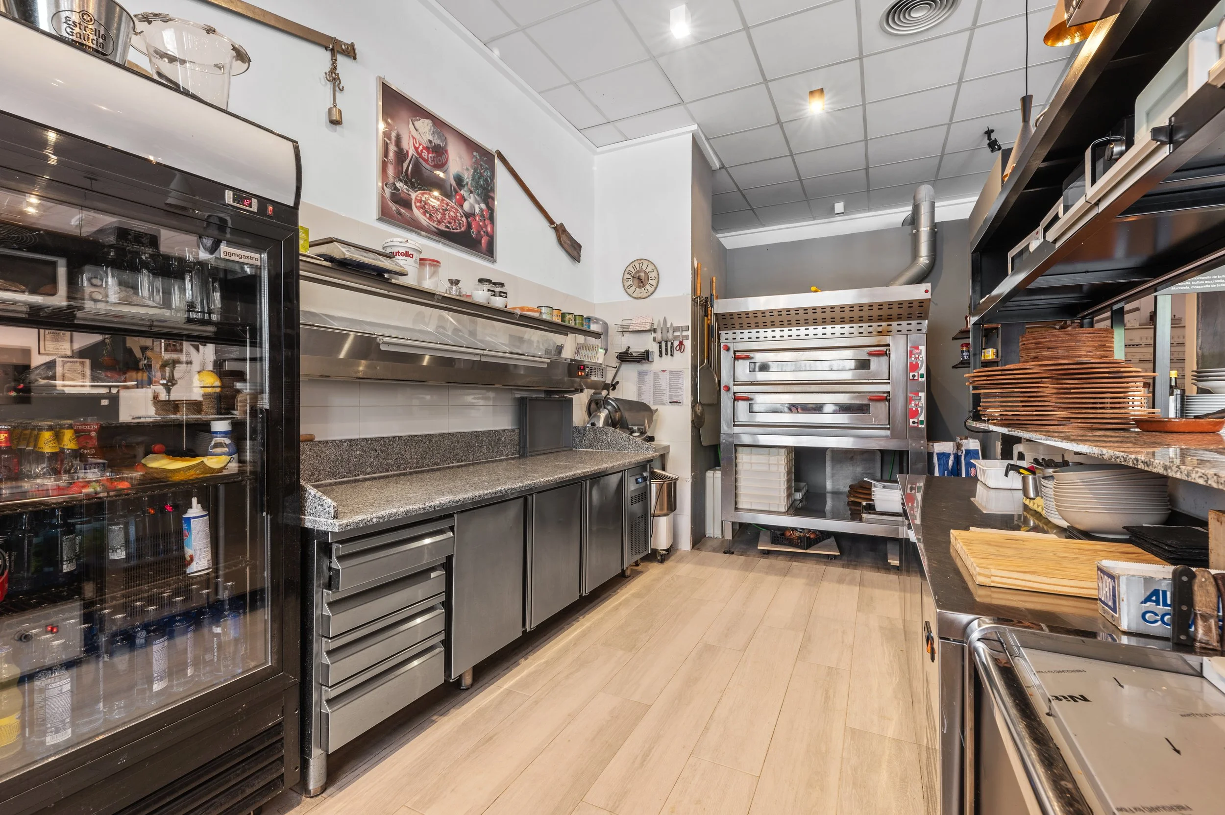 The Estates - Senza Nome Pizzeria - Denia16.jpeg