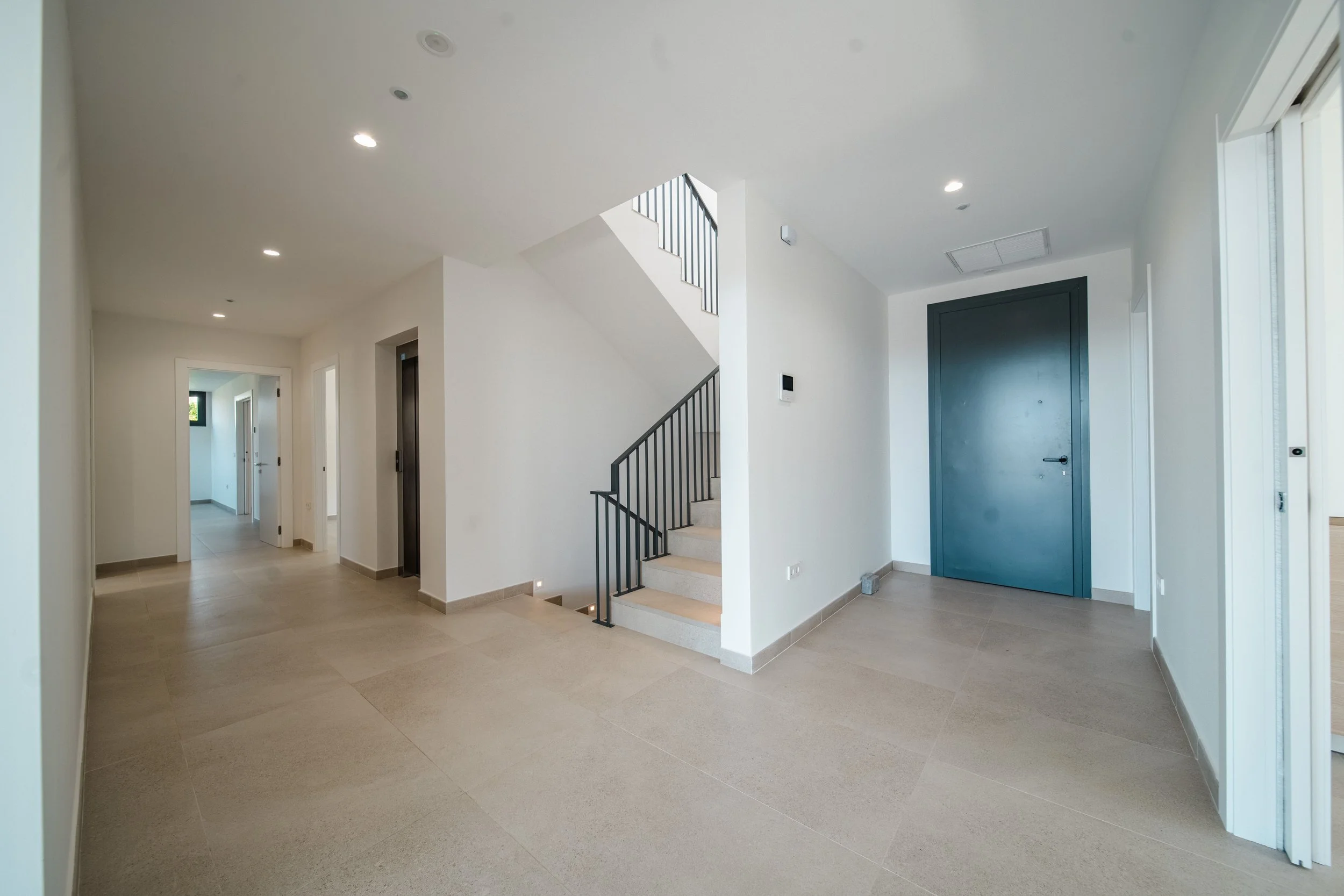 A7401012-HDR.jpg