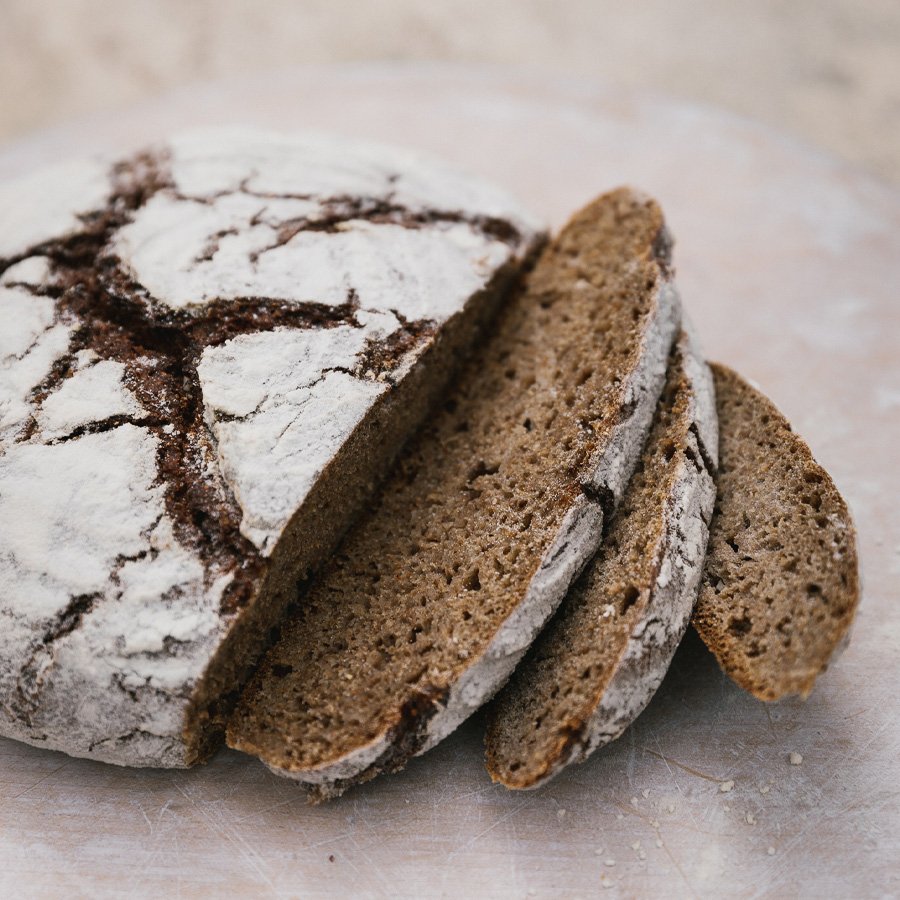 SCANDI BAKING_2.jpg