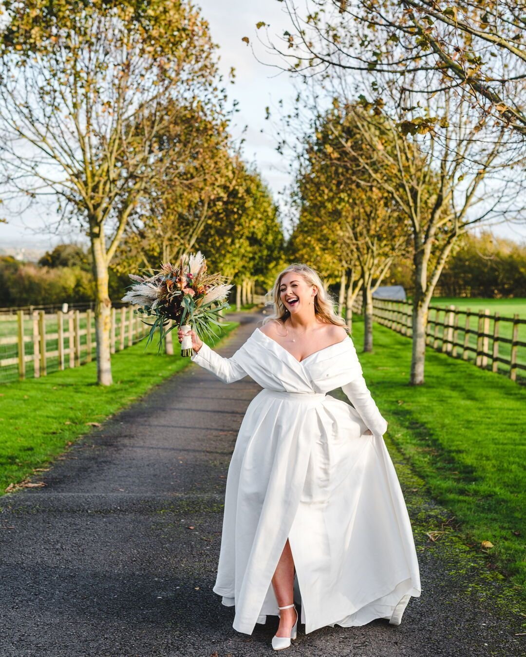 It's the weekend and that means...wedding planning! 💃🏼

The perfect time to crack on with some wedmin and get the ball rolling. We're here to asnwer any questions you may have about booking in your wedding at Wick Farm Bath 💫

Email us now on info