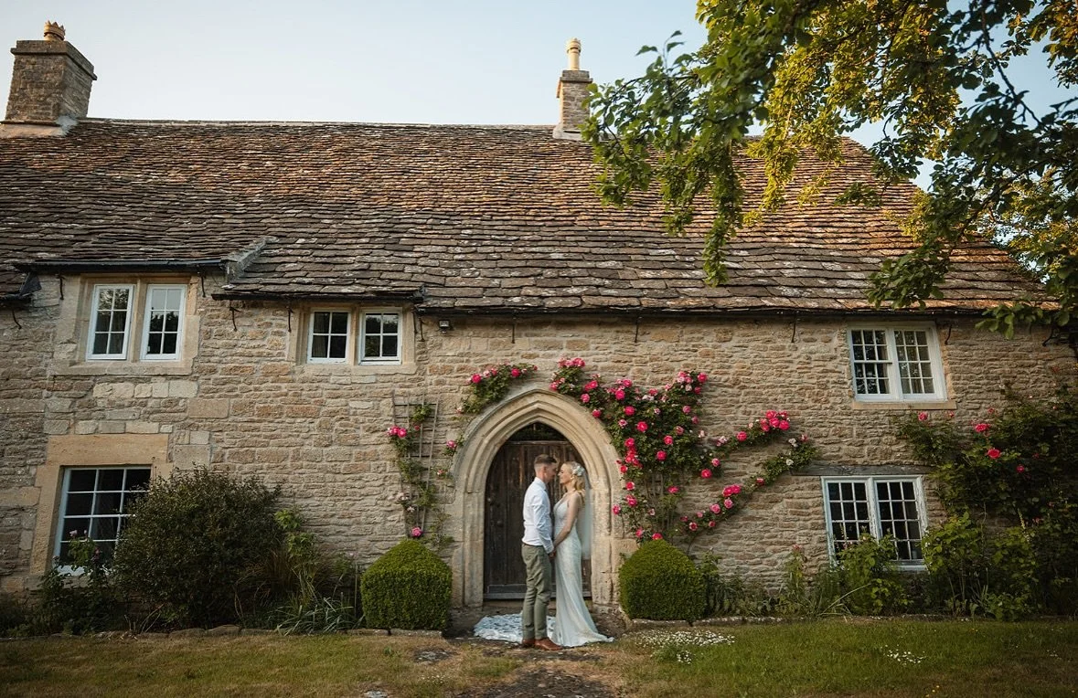 Moments like this &mdash; simple, natural, and surrounded by everything that makes this place feel like home 💒💐 

📸 @tomsmithphotography 

#WickFarmWeddings #WickFarmBath #SomersetWeddingVenue #BarnWedding #RusticCharm #CountryWedding #UKWeddingVe