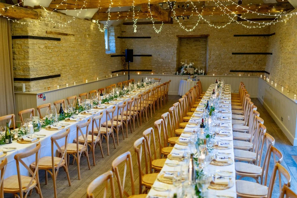 Long tables at Wick Farm&hellip;☁️🌳

They create a more relaxed and connected feel to the room, completely changing how the space is experienced.

One of the things we love most is how flexible the Upper Barn is. Whether you choose long tables, roun