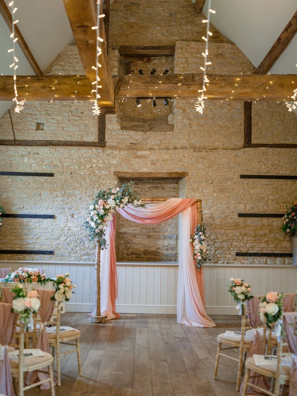 A June wedding at Wick Farm looks a bit like this ✨ 🌸

Mollie &amp; Francis filled the day with so many fun moments - lawn games in the sunshine, quiet walks down the tree-lined drive, and just enough time to sneak away for golden hour photos.

And 