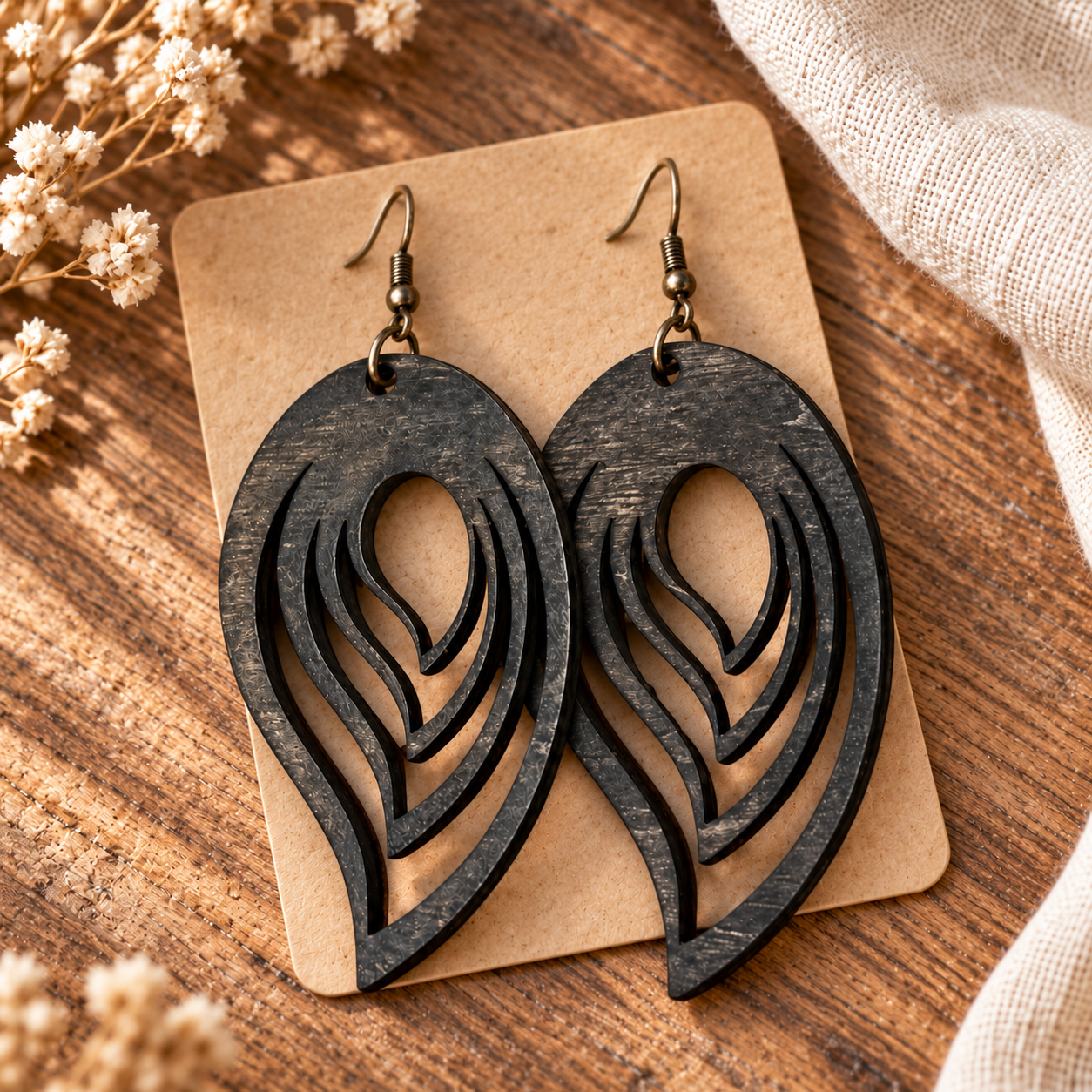 Contour Curve Earrings 2.png