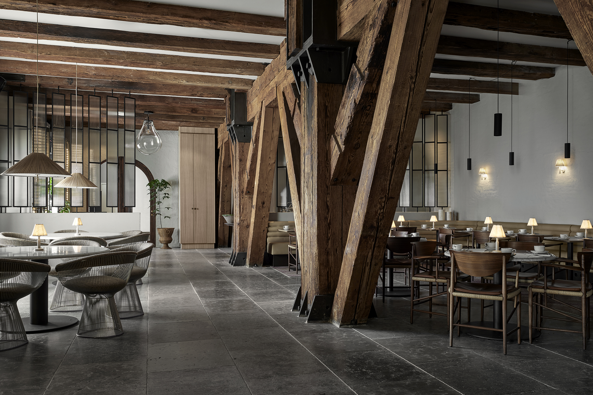 JBWB2814 1-kopi._vaeg_lamper.png