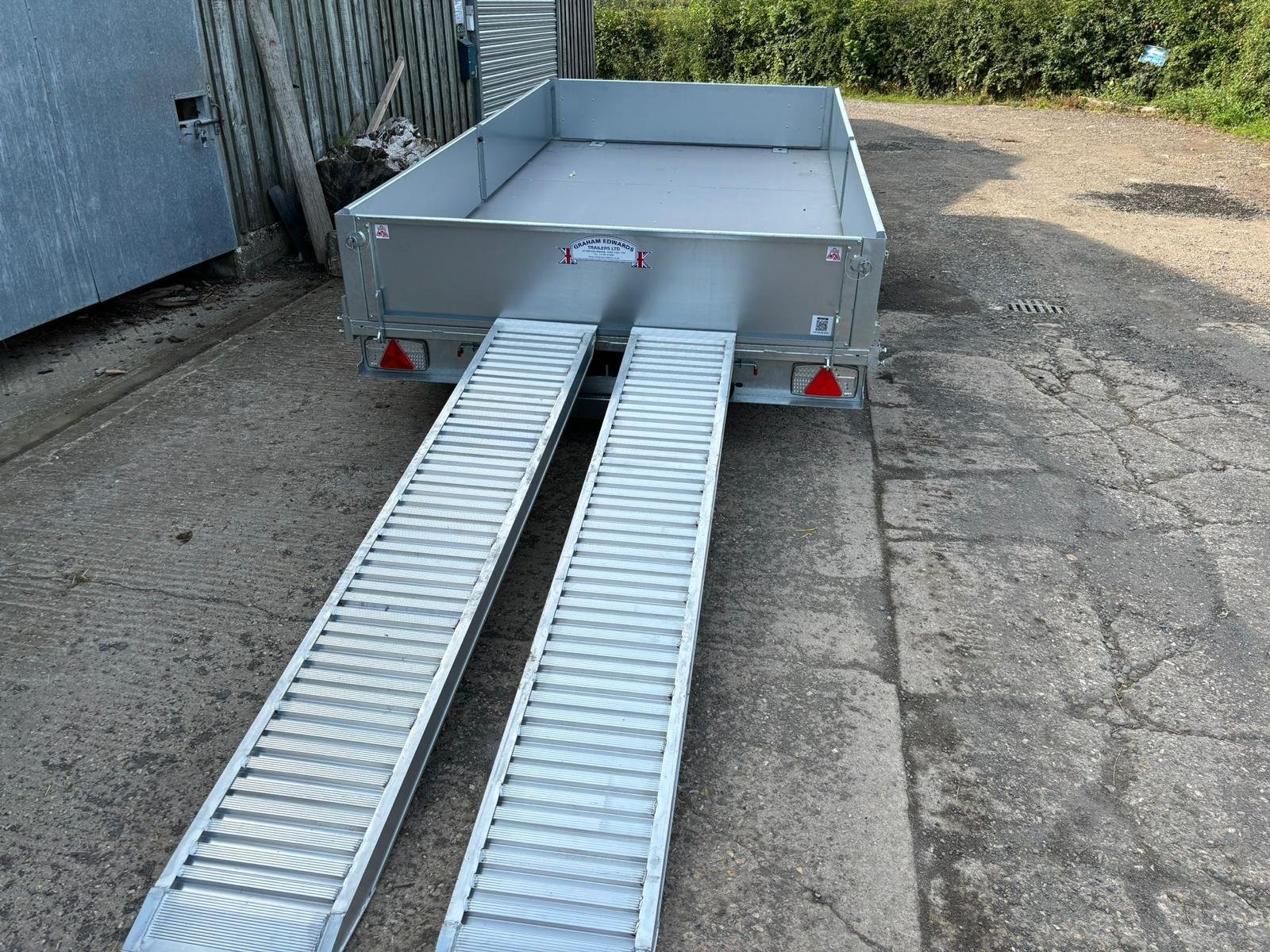 12ft Flatbed Trailer Tri-Axle
