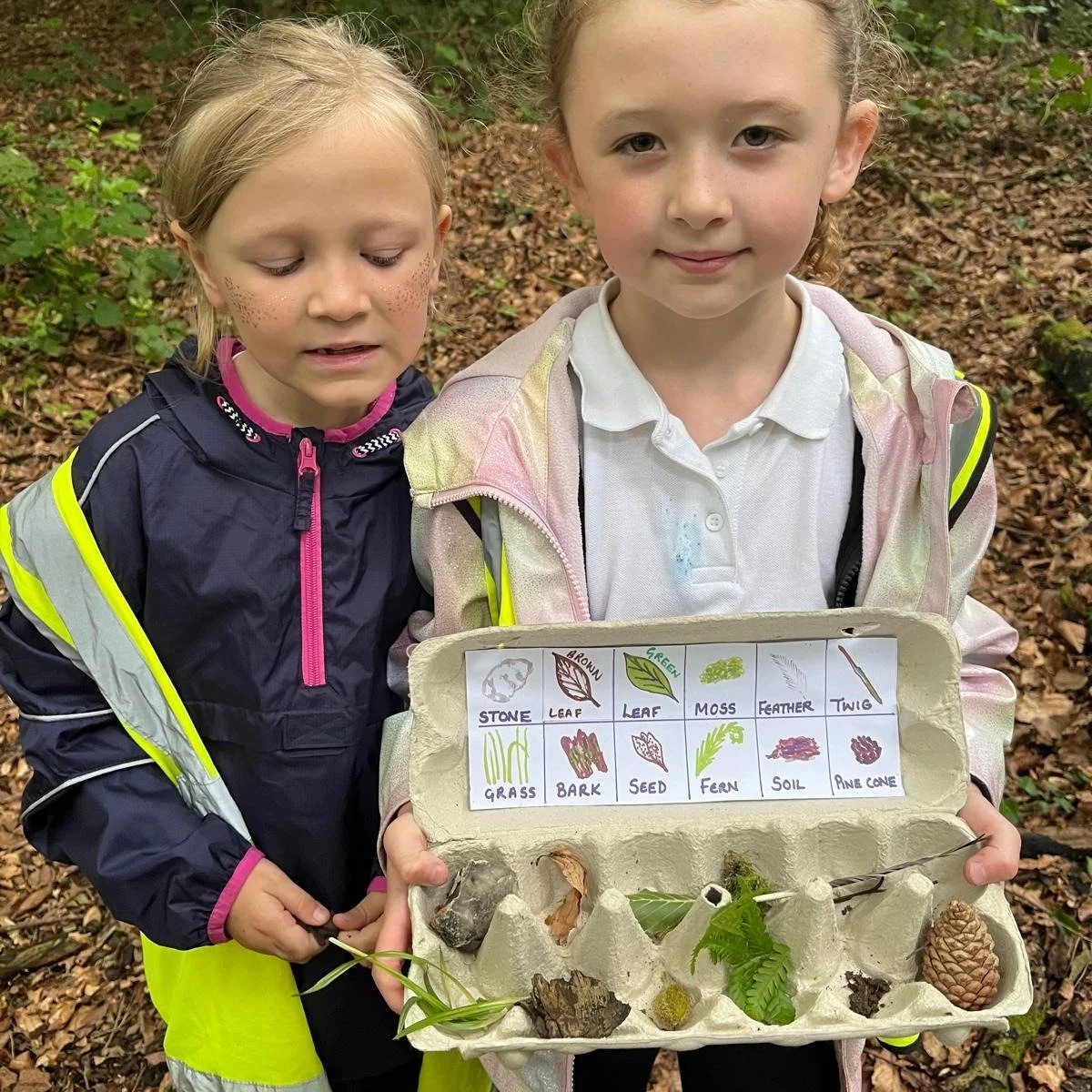 Our fortnight at Otterden started off yesterday and these children enjoyed a great scavenger hunt, making nests for acorn people and clay animals. #outdoorlearning