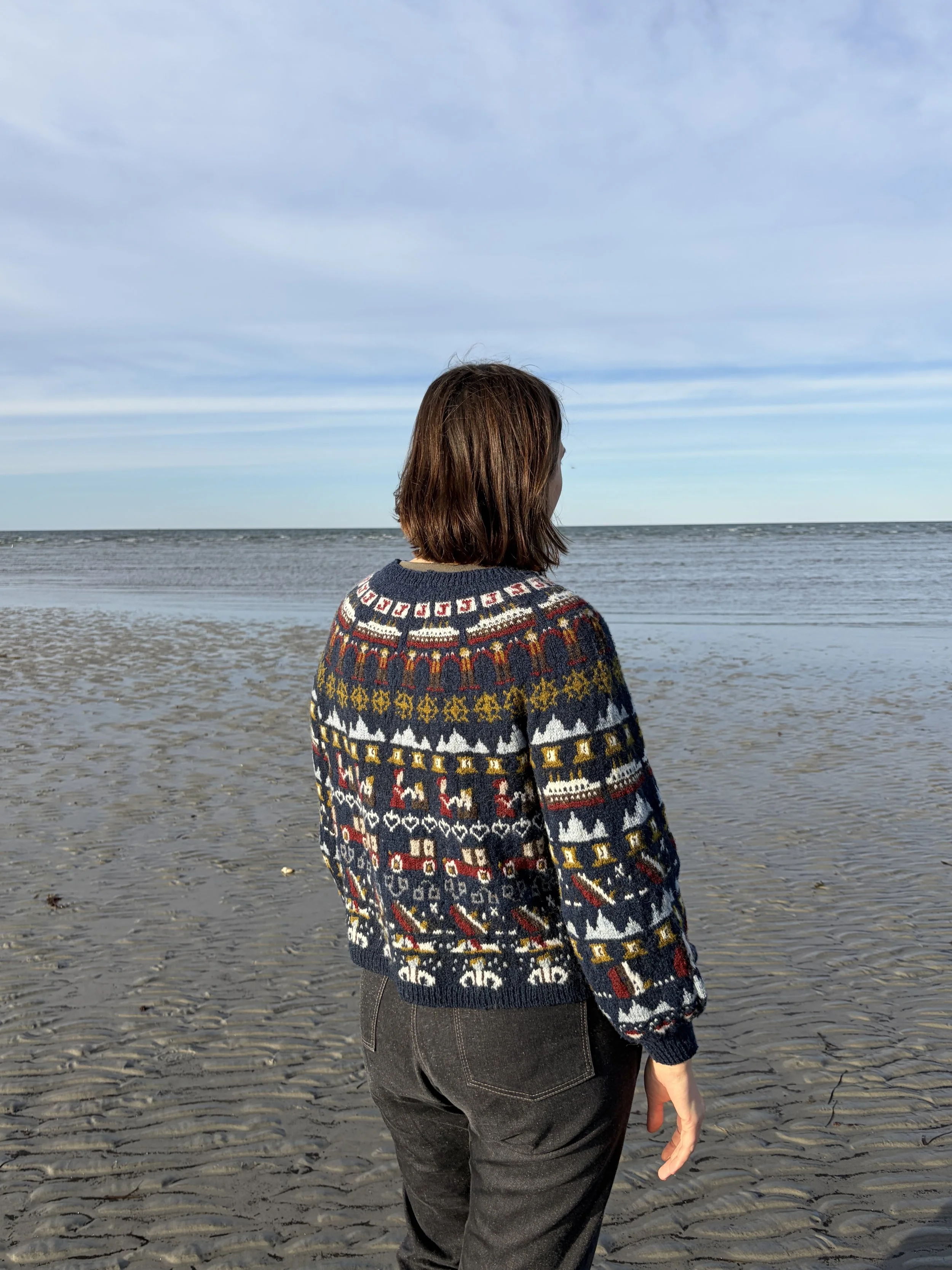 Titanic_Sweater_2026_Warchol 2.jpg