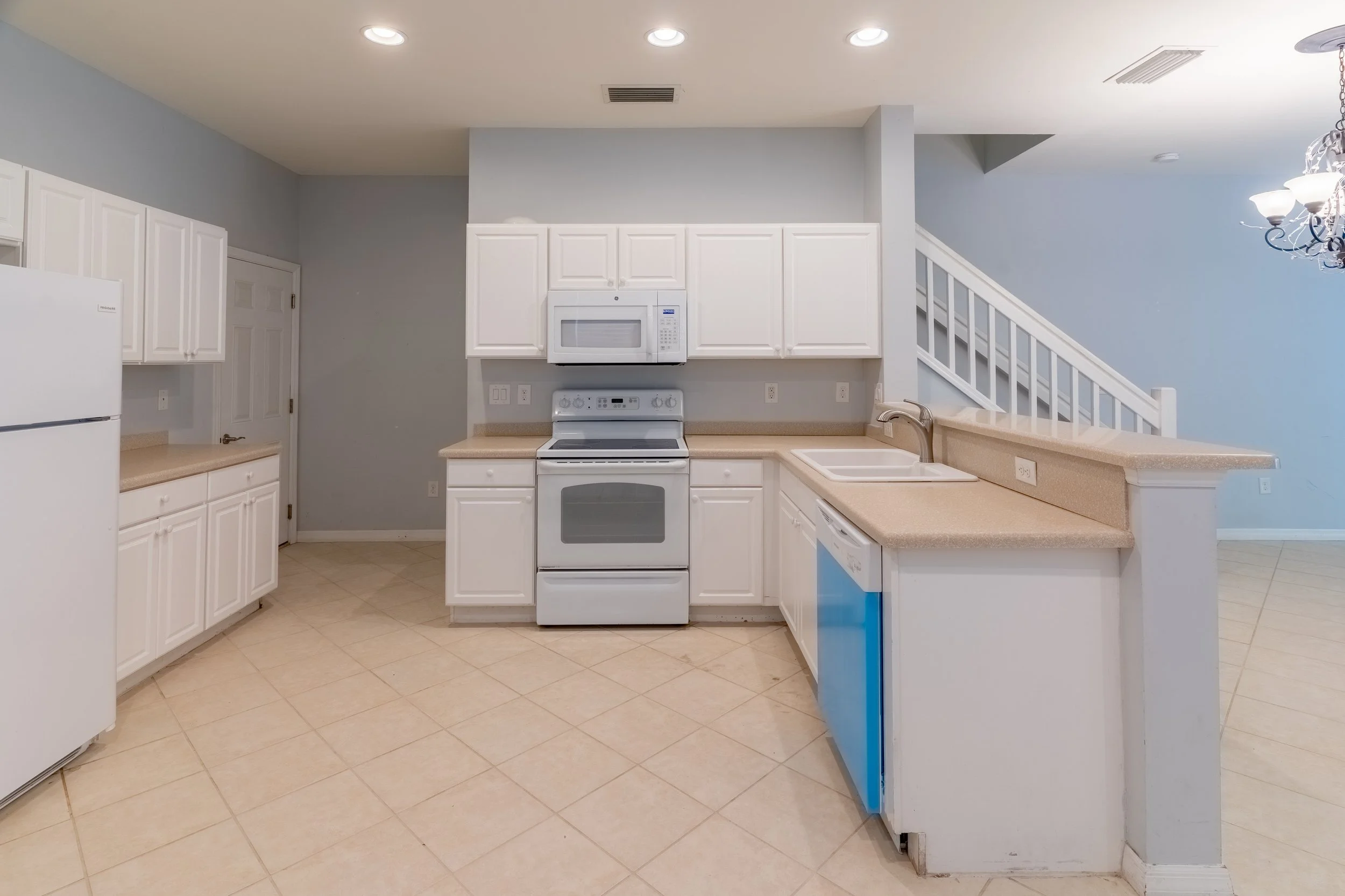 HDR (6 of 32).jpg