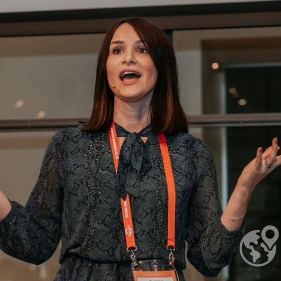 We loved presenting at World Employer Branding Day. The energy, the buzz, the expertise in the room - it was tangible.

Our co-founder @rhistroud shared TTW's formula for pitching for budget internally for your employer brand. 5 Truths that make for 
