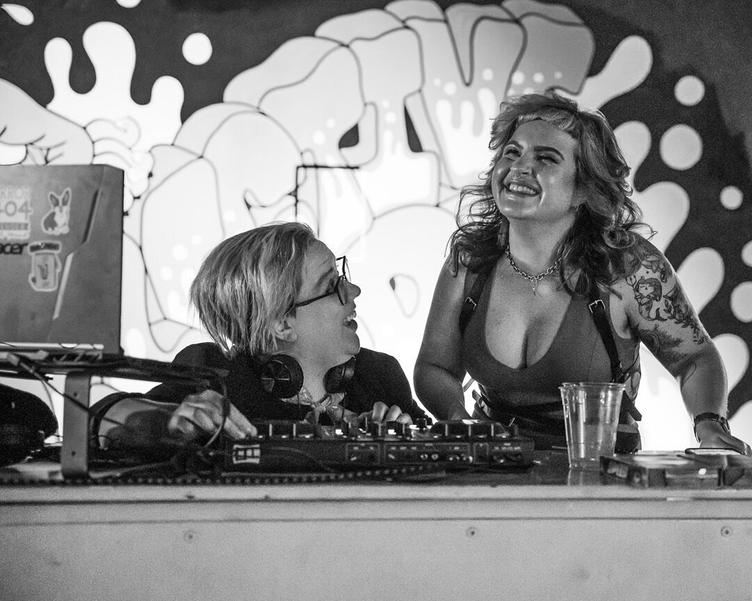 Coming up Friday April 12th, we are BACK IN GUELPH @wellingtonbrewery with @i.am.slamoiselle DJ Slamboxxx and @dj_nb_d DJ NB&rsquo; D!  WooHoo! Who will be joining us in the dance floor?! 

TICKETS ARE LIVE AT FRUITSALAD.CA 🍓

📸: @katietookthat