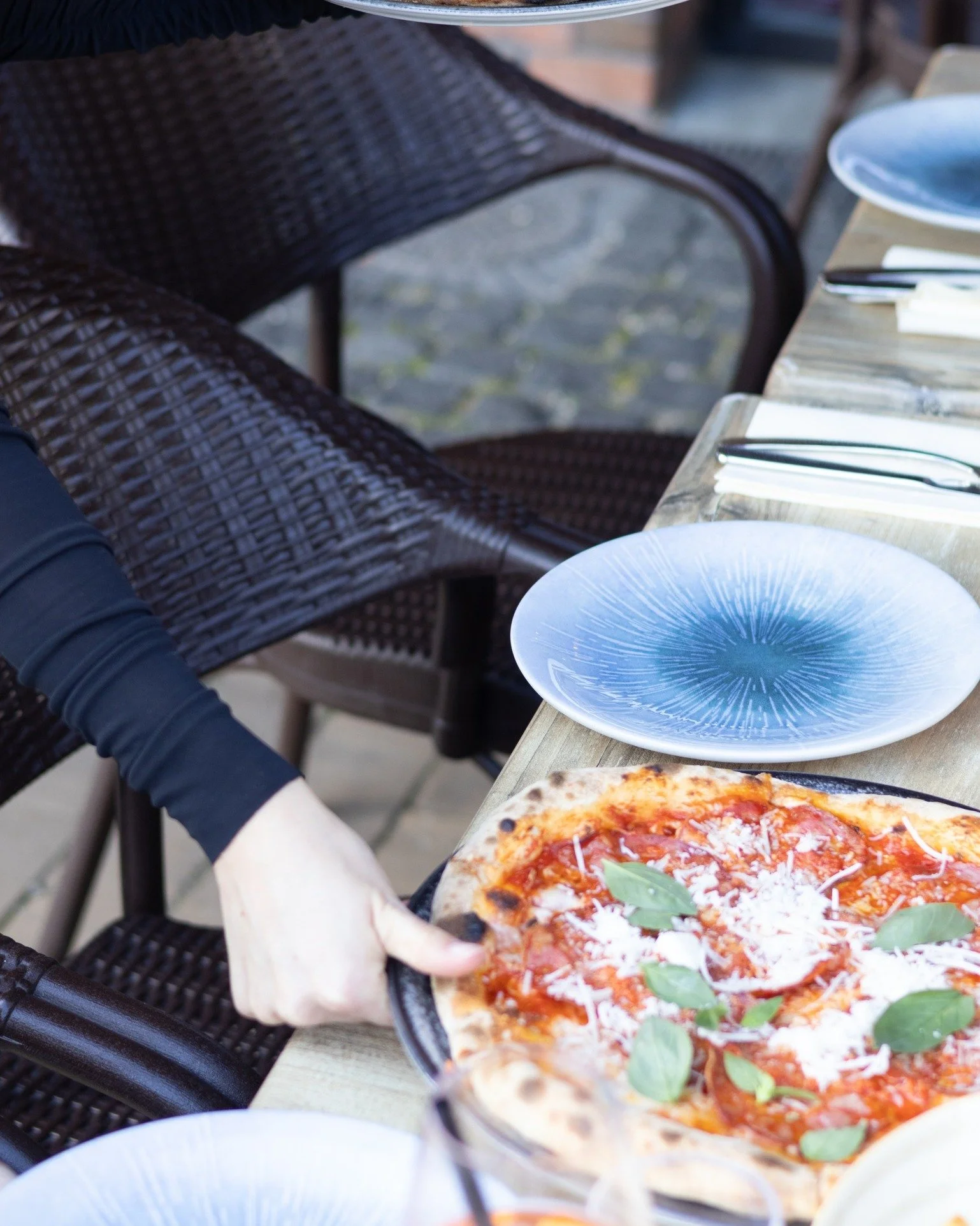Vi elsker pizza hos Mela 🍕

Hvilken pizza er din favorit?